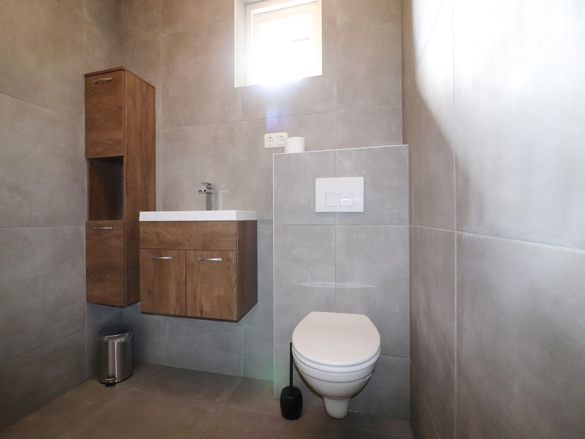 De badkamer van Grote Siege 44 in Anjum