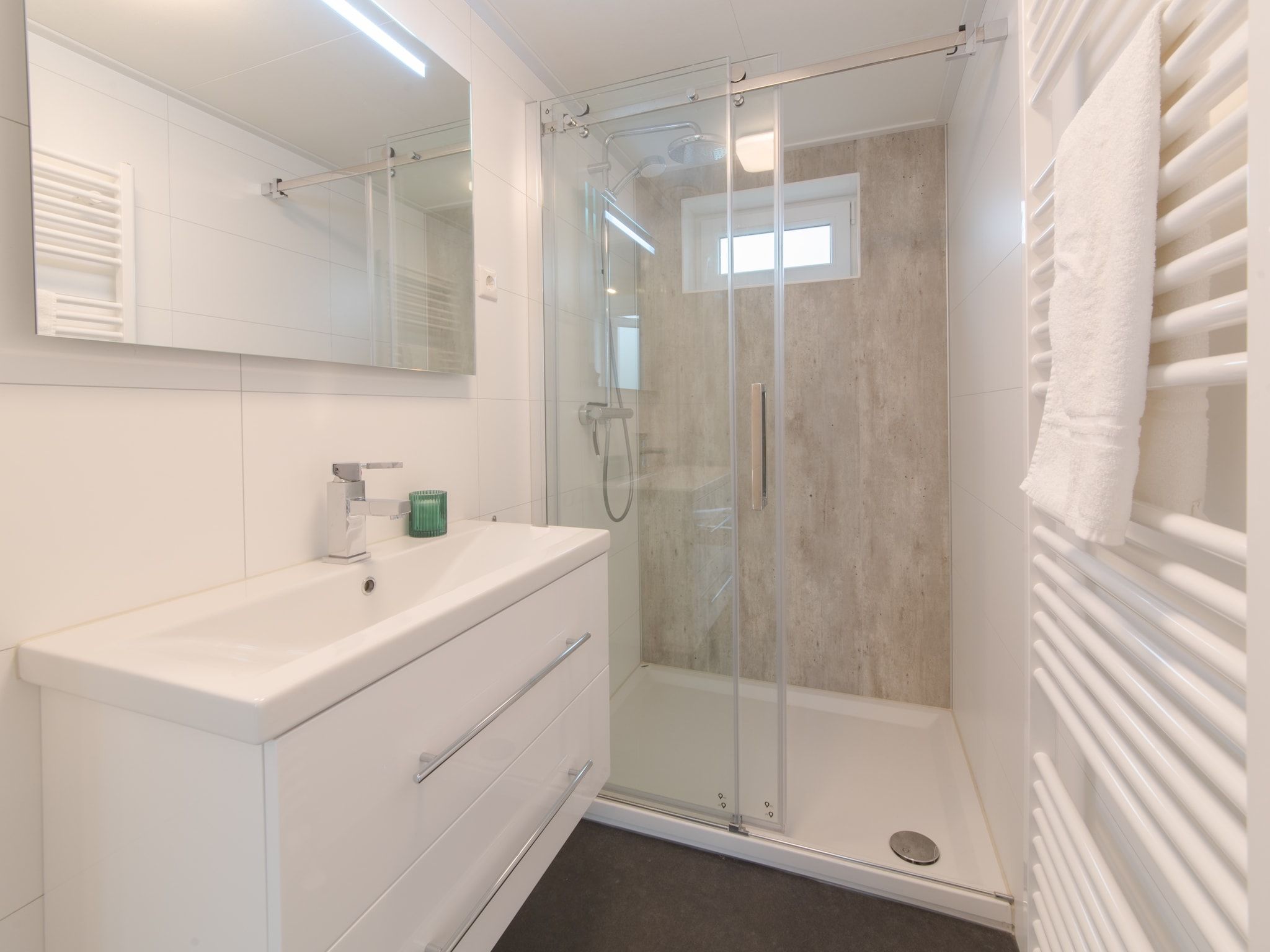 De badkamer van Water Resort Oosterschelde 45 in Wemeldinge