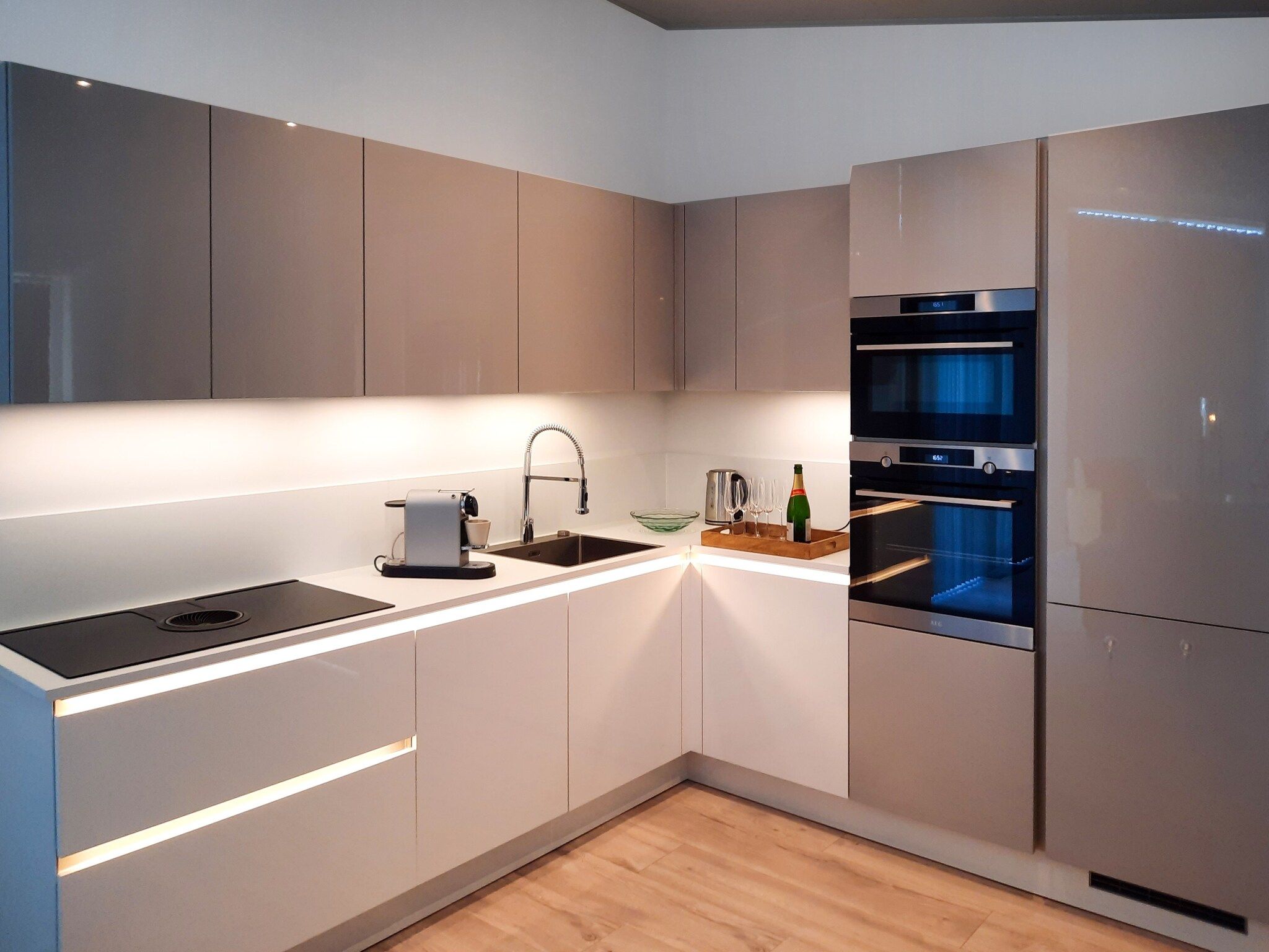 De keuken van Water Resort Oosterschelde 83 in Wemeldinge