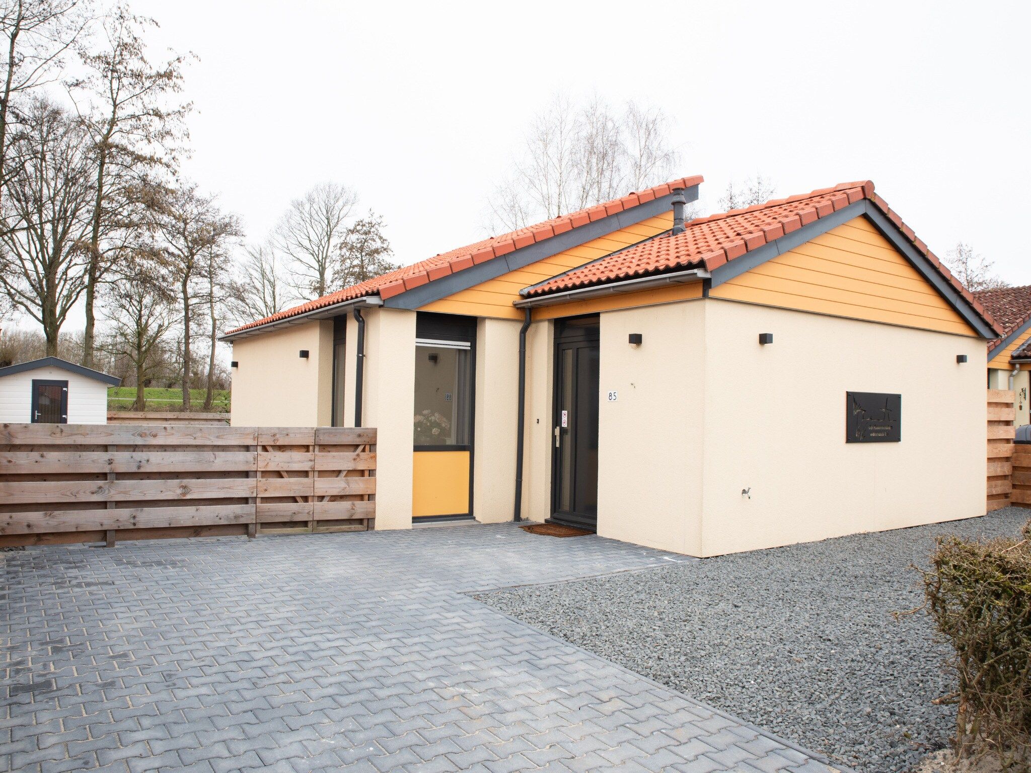 De buitenkant van 6 pers Welness huis 85 in Zevenhuizen
