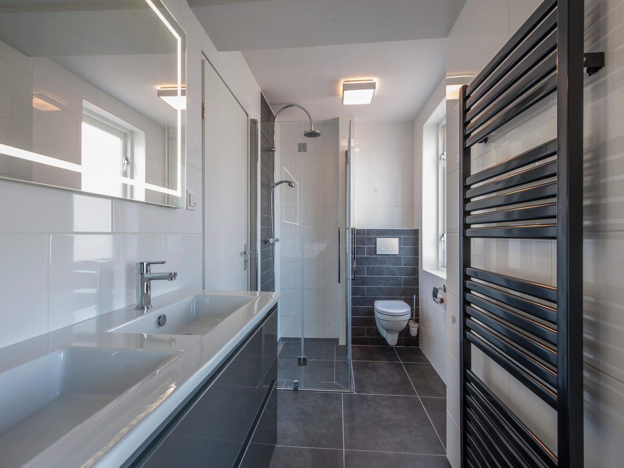 De badkamer van Marina Port Zélande 1 in Ouddorp