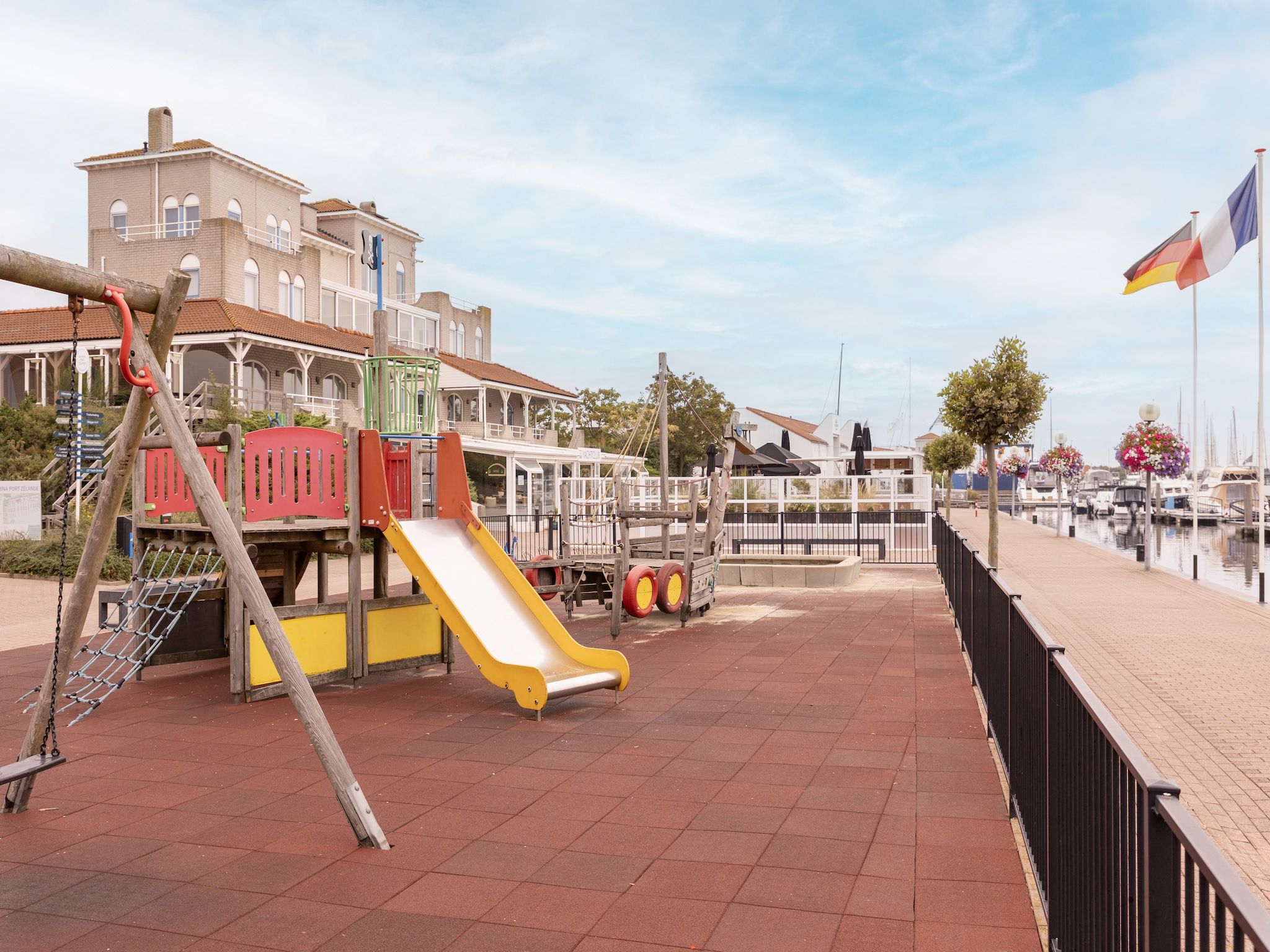 Parkfaciliteiten bij Marina Port Zélande 2 in Ouddorp