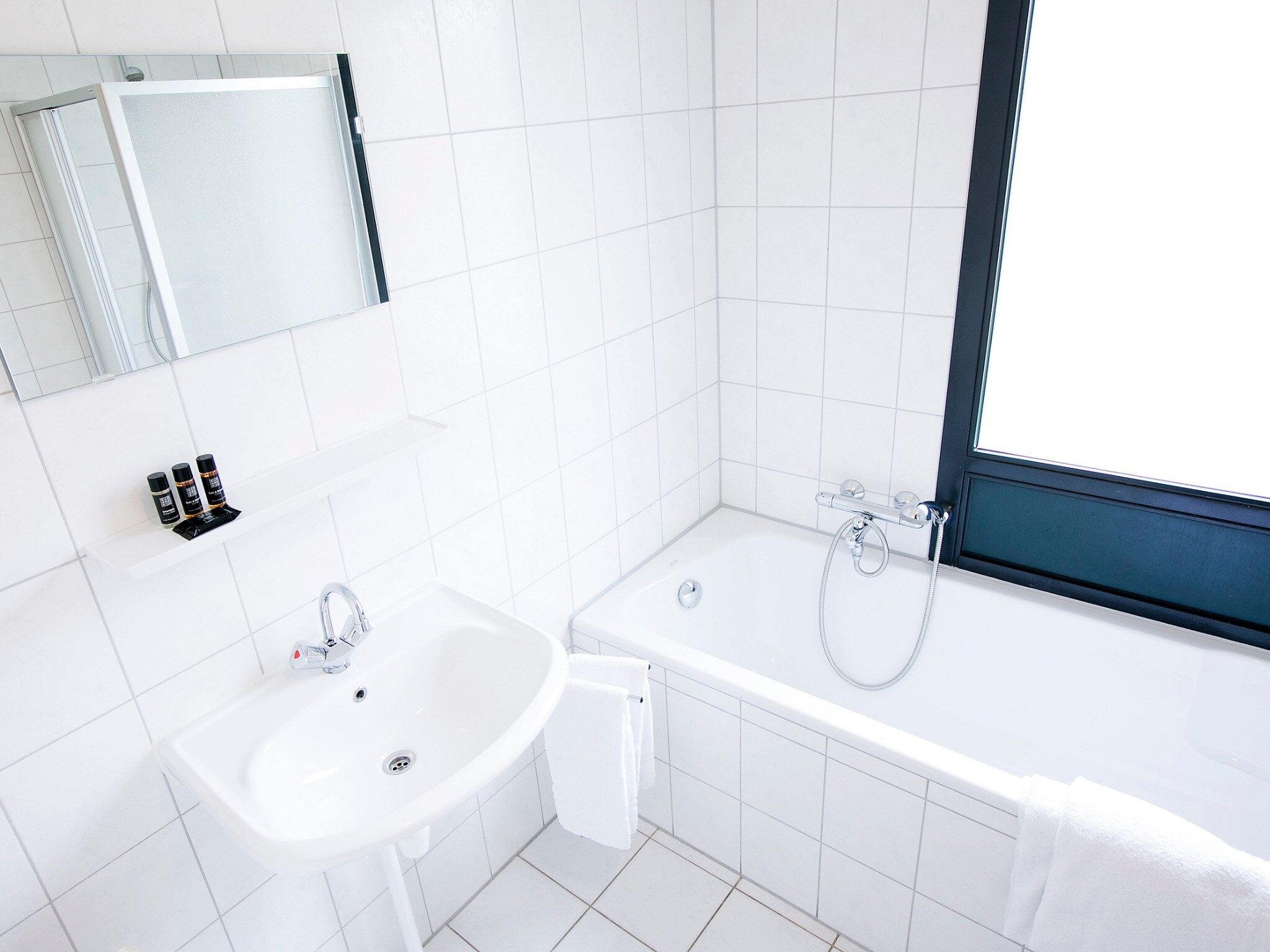 De badkamer van Comfort bungalow – max 4 personen – Nummer 84 in Zevenhuizen