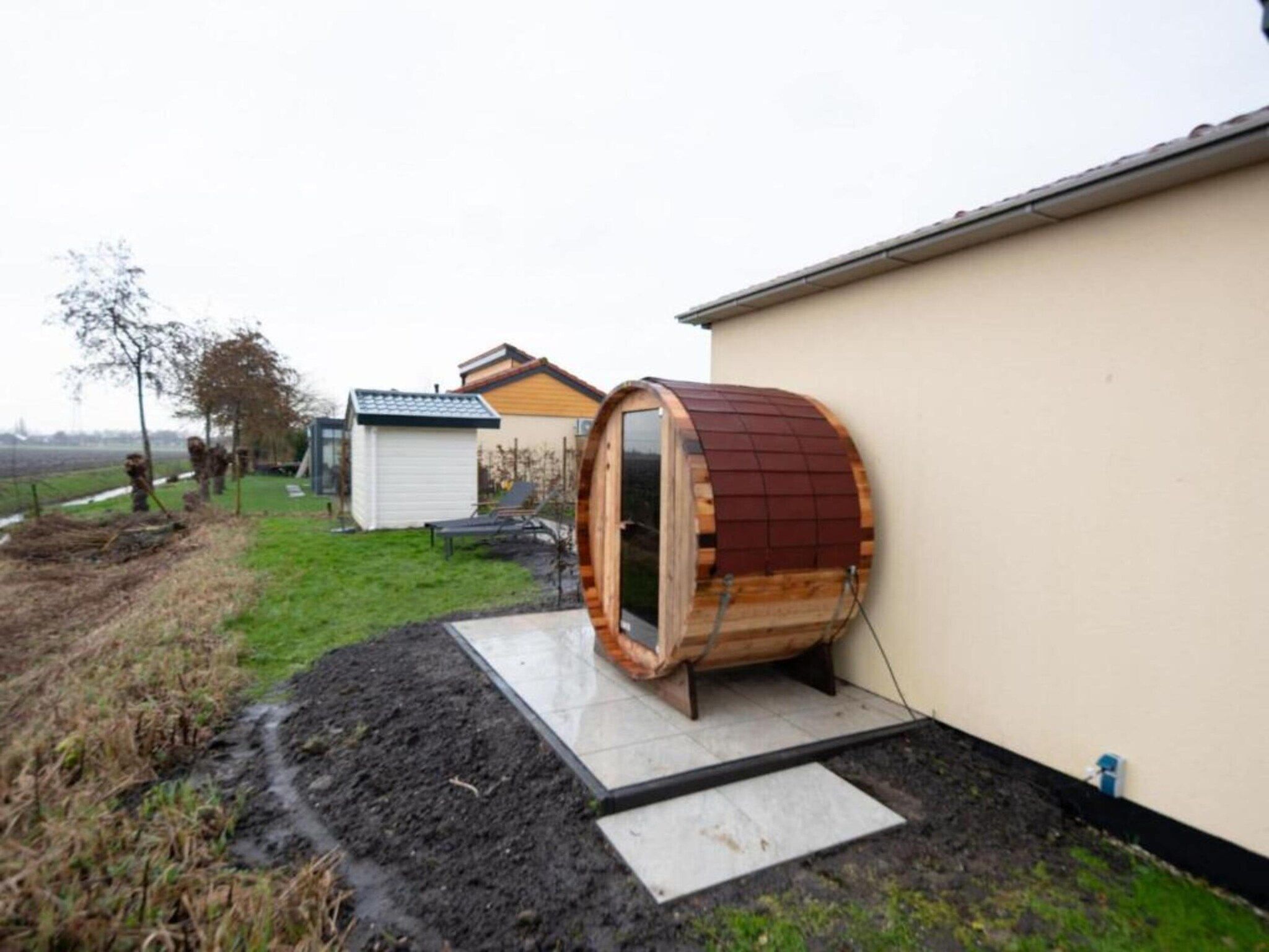 Wellness bij Comfort bungalow – max 4 personen – Nummer 84 in Zevenhuizen