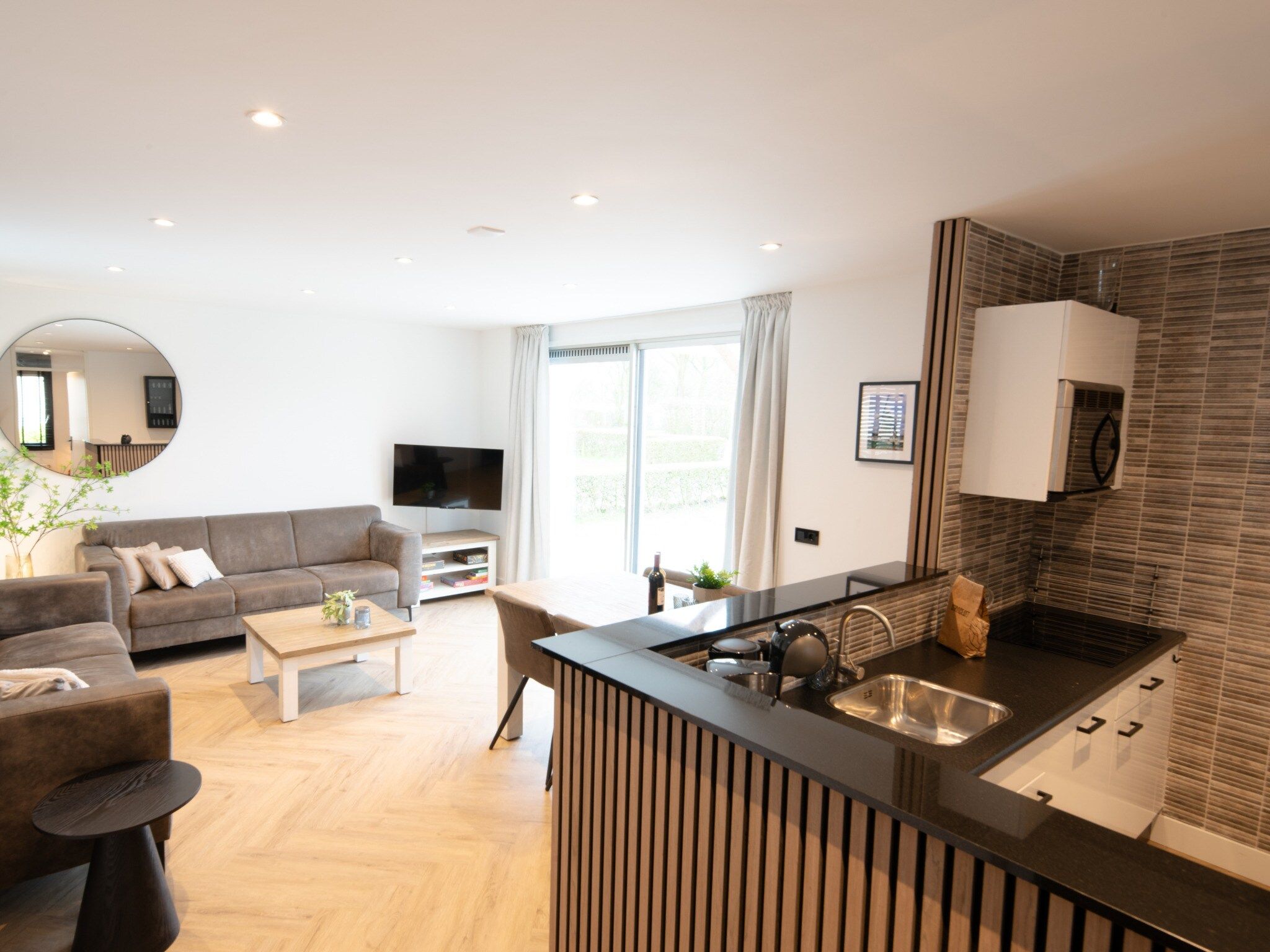 De woonkamer van Luxe bungalow – Max 6 personen – Nummer 53 in Zevenhuizen