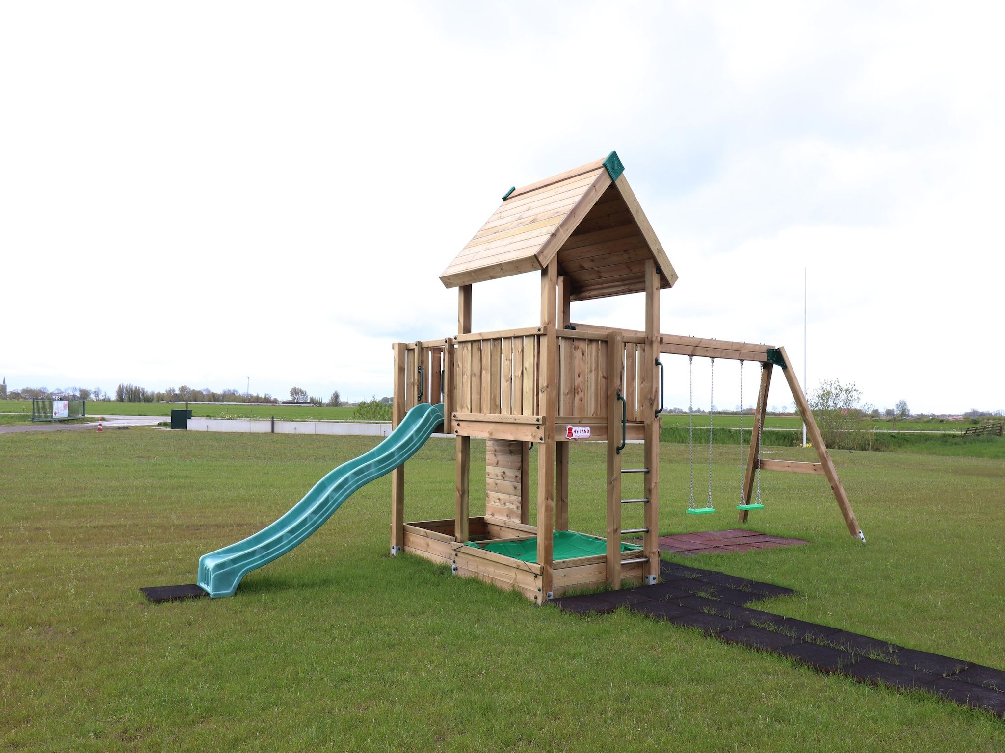 Voorzieningen bij Friese villa in Leons