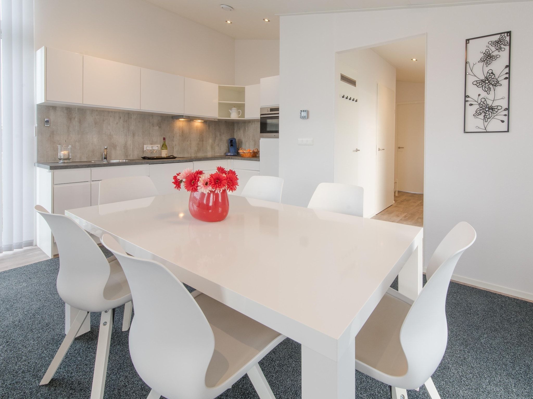 De eetkamer van Water Resort Oosterschelde 38 in Wemeldinge