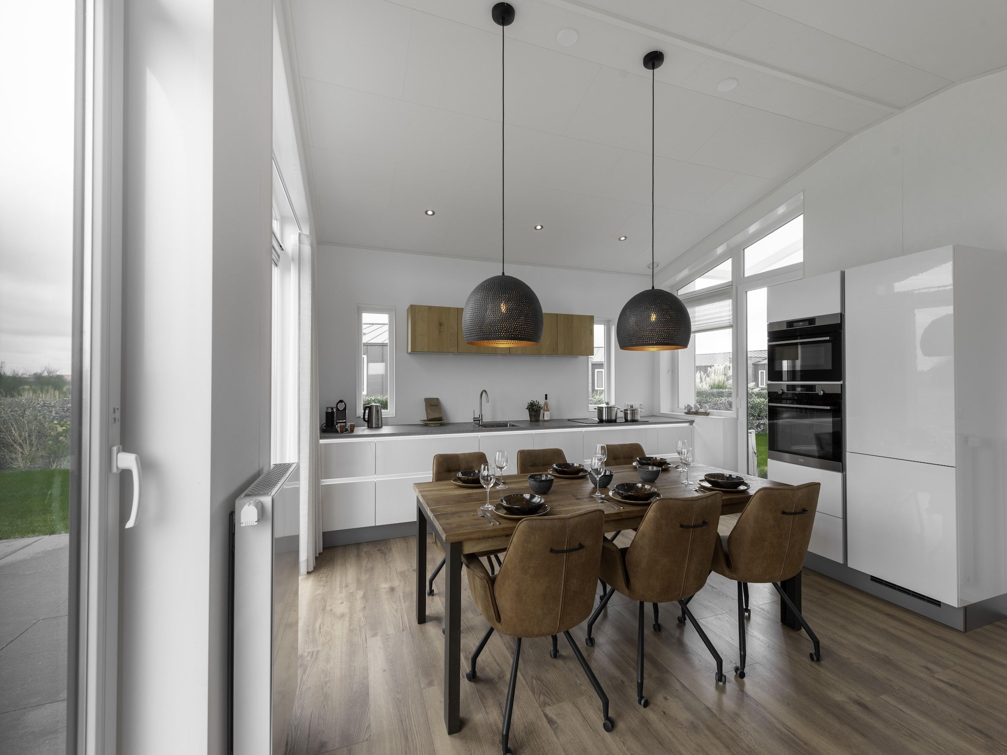 De eetkamer van Water Resort Oosterschelde 55 in Wemeldinge