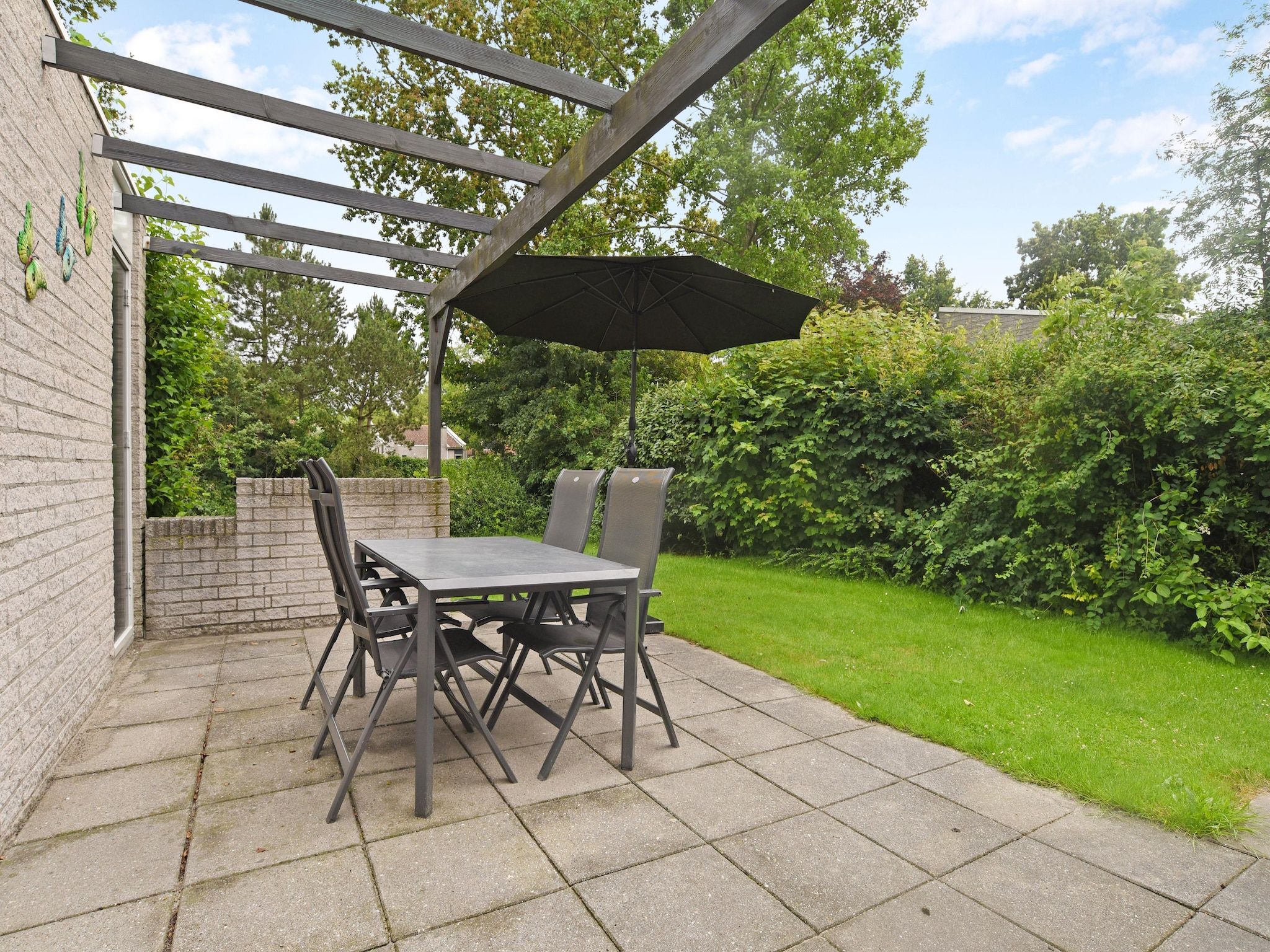 Het terras van Parc Port Greve 10 in Brouwershaven