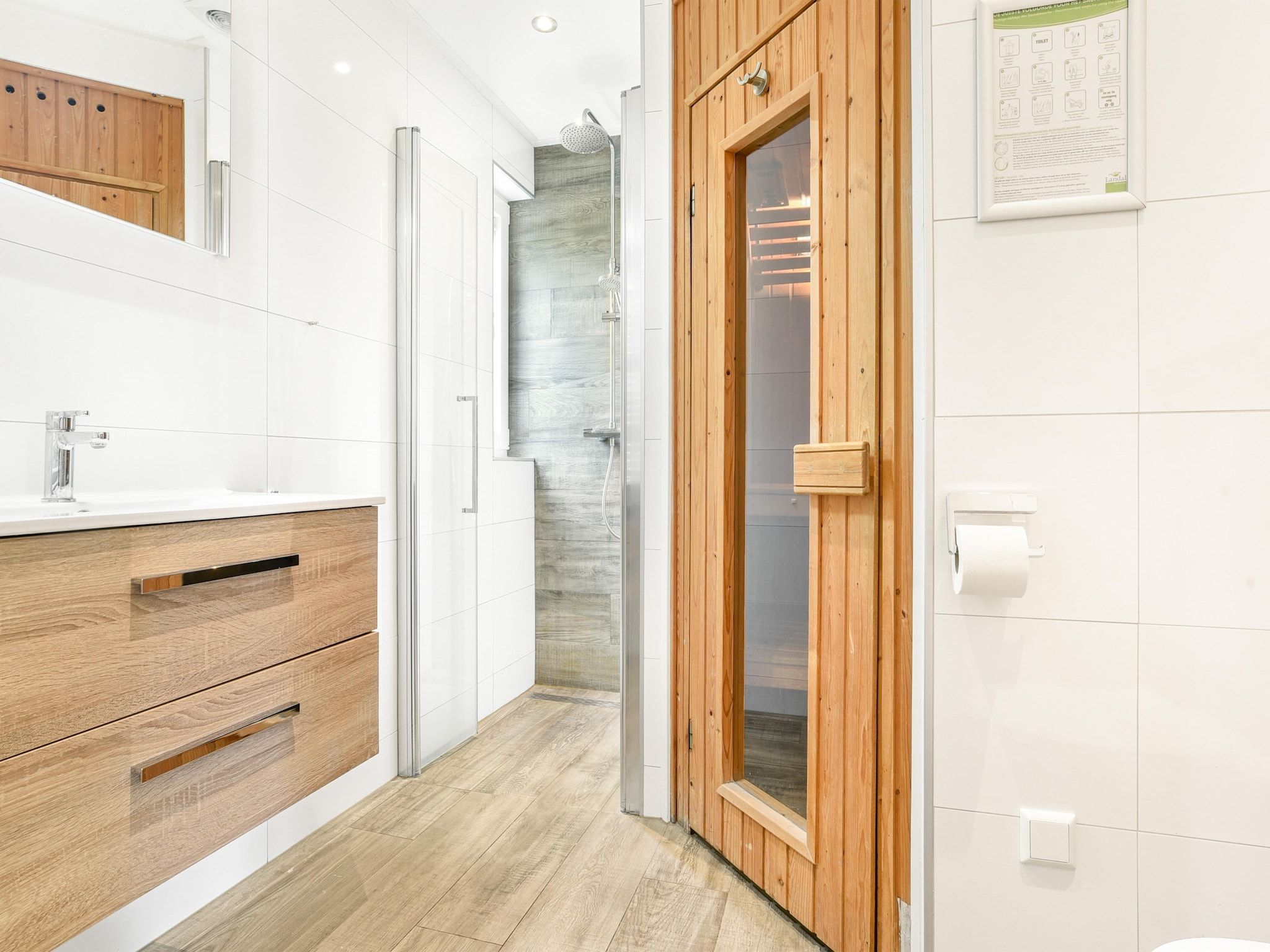 De badkamer van Parc Port Greve 19 in Brouwershaven