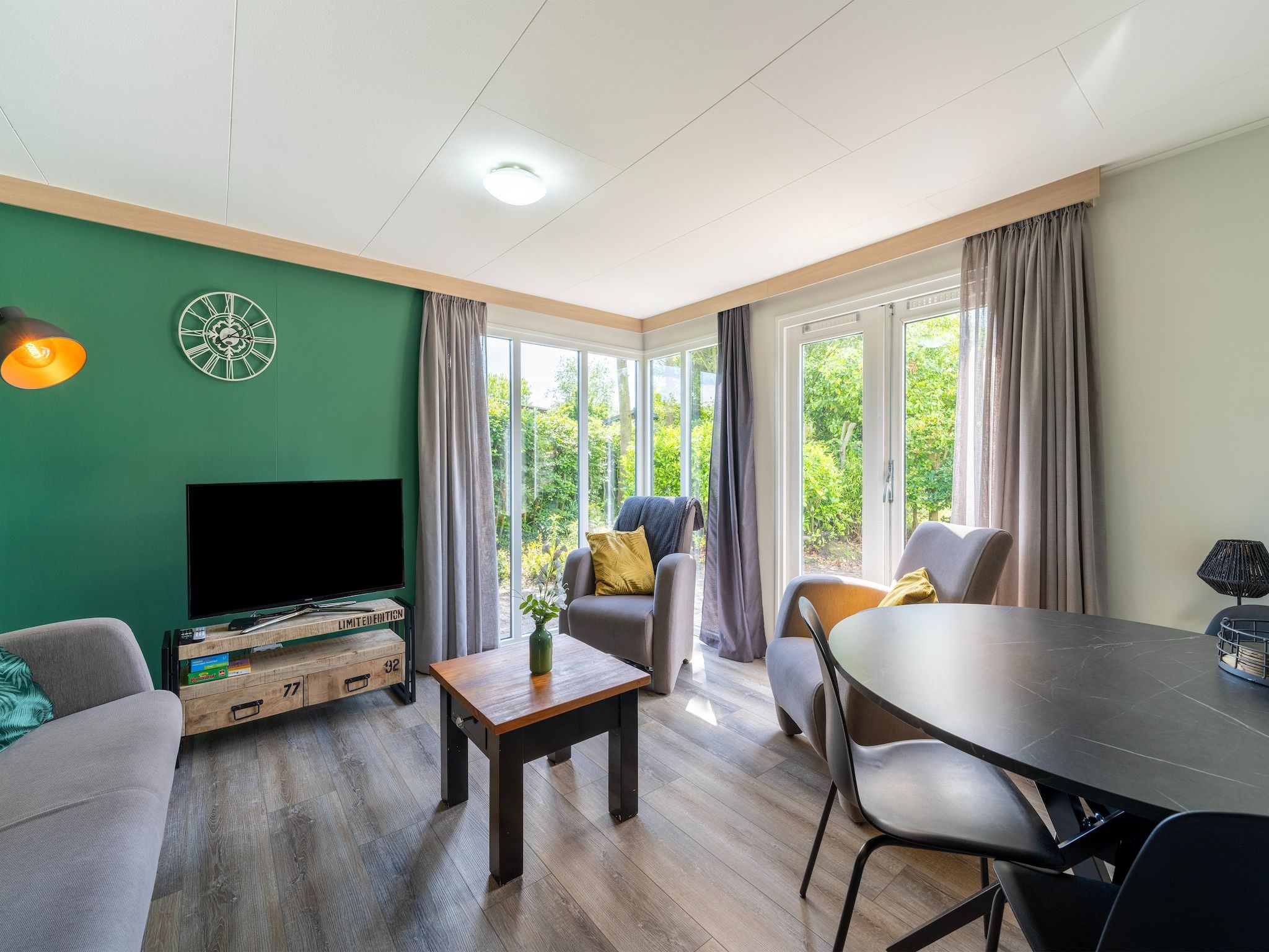 De woonkamer van Huisje 60 Stegeren in Stegeren