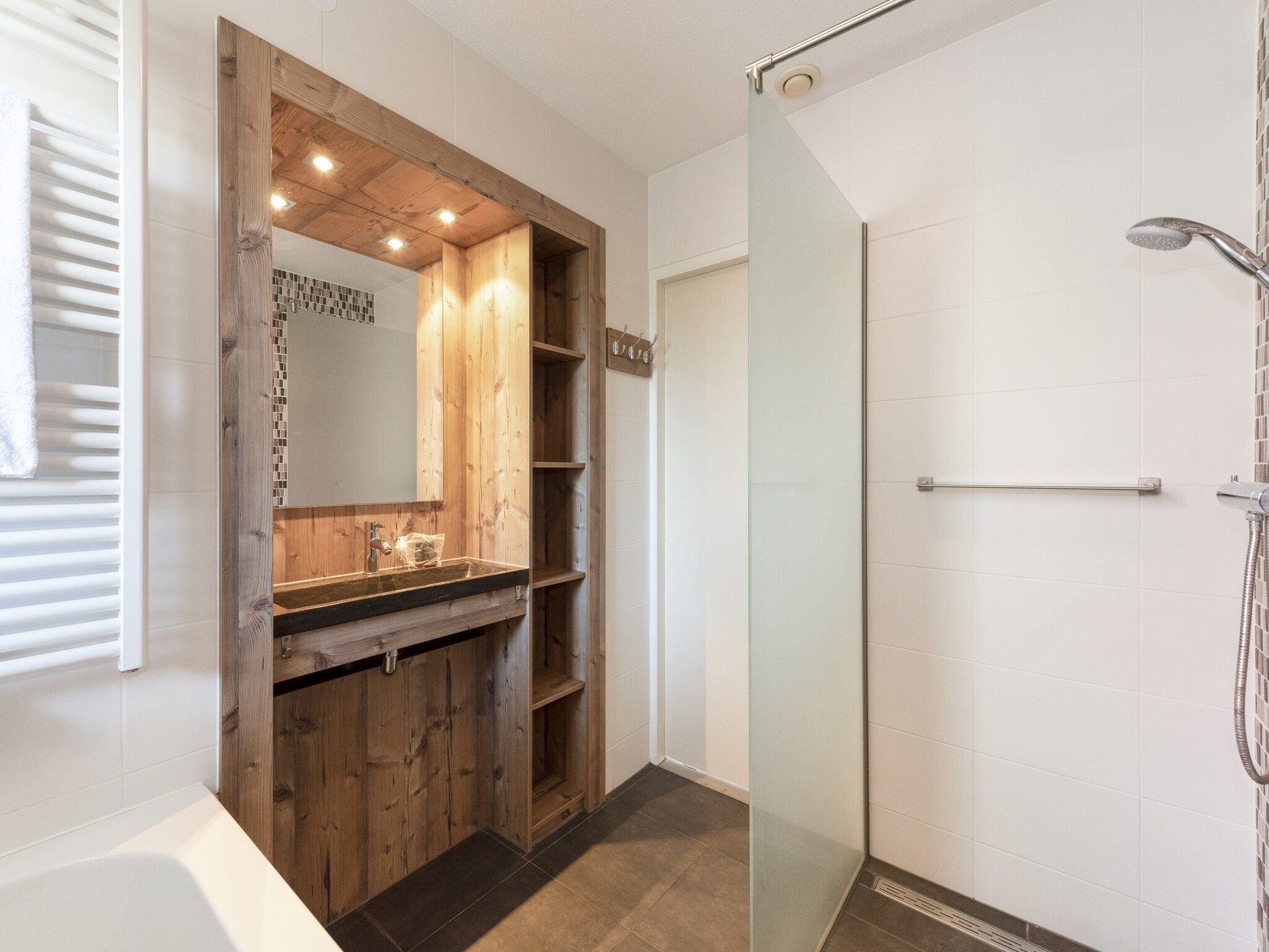 De badkamer van Parc Duc de Brabant 4 in Diessen-Baarschot