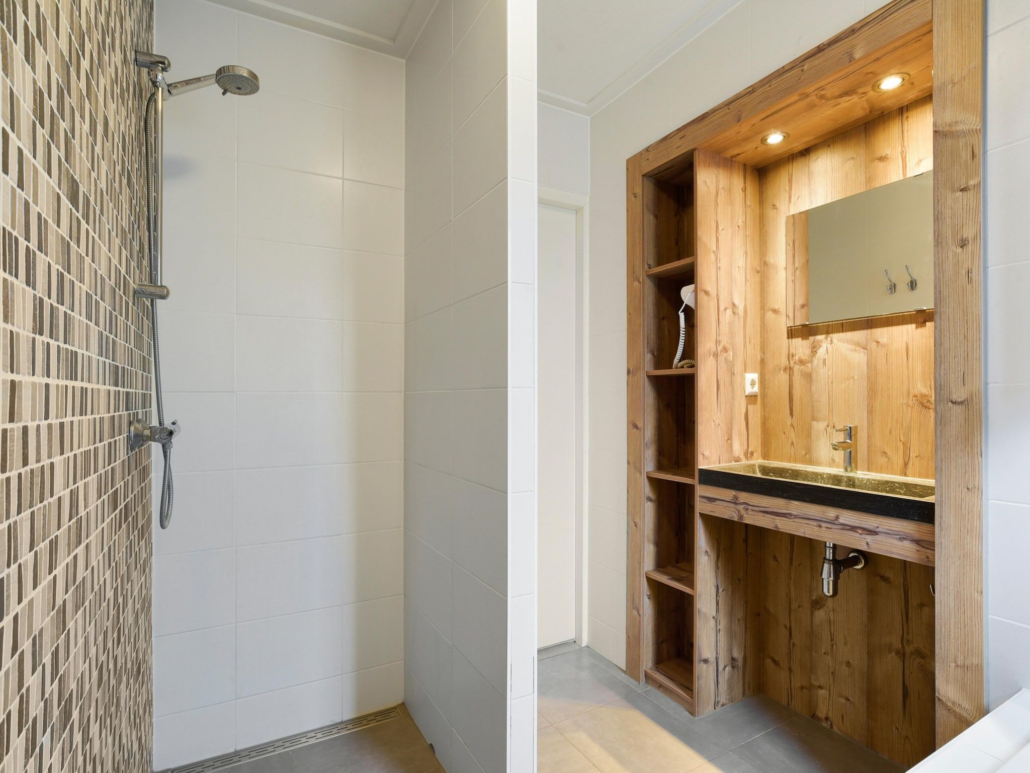 De badkamer van Parc Duc de Brabant 8 in Diessen-Baarschot