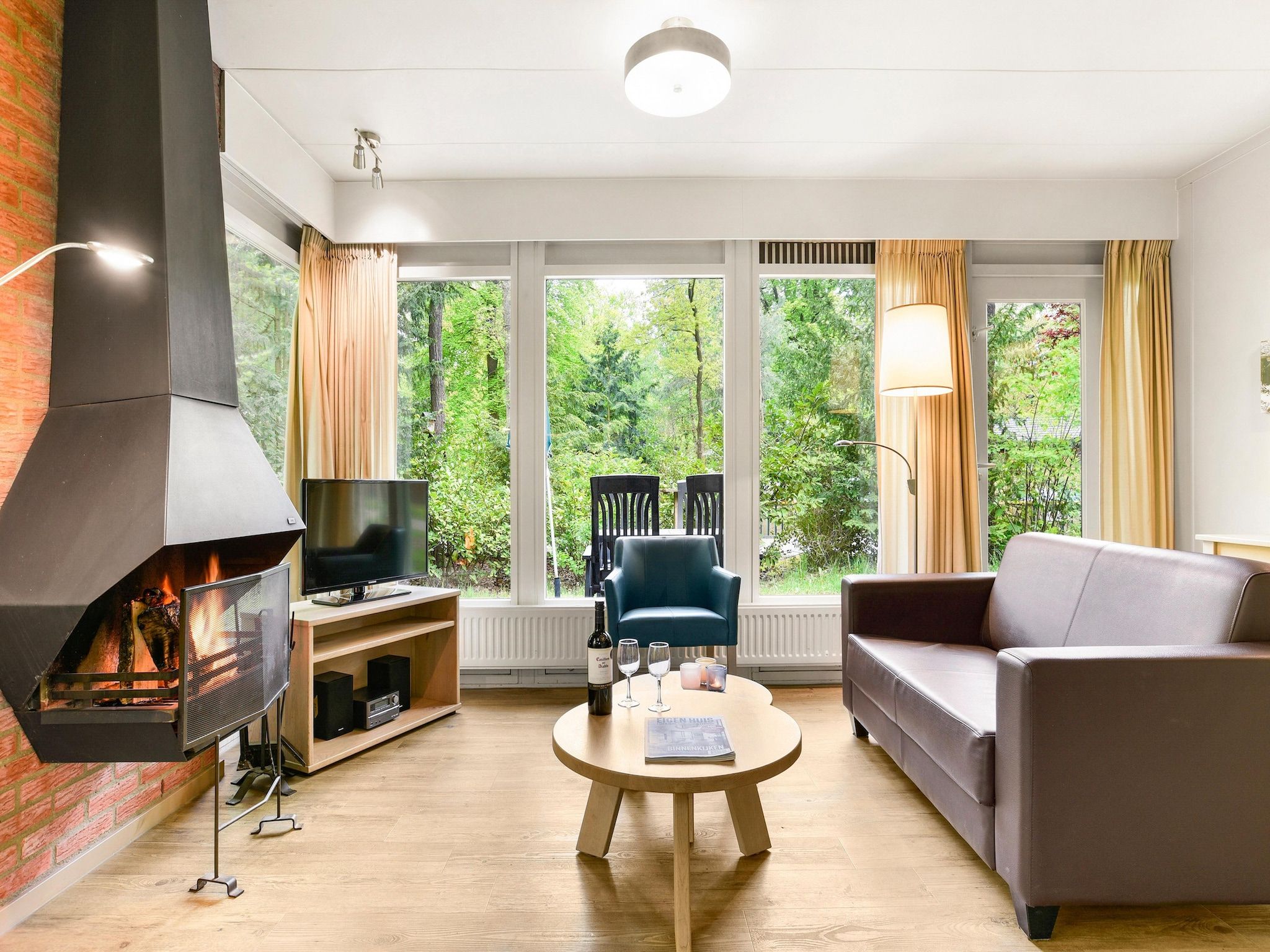 De woonkamer van Parc Heihaas 6 in Putten