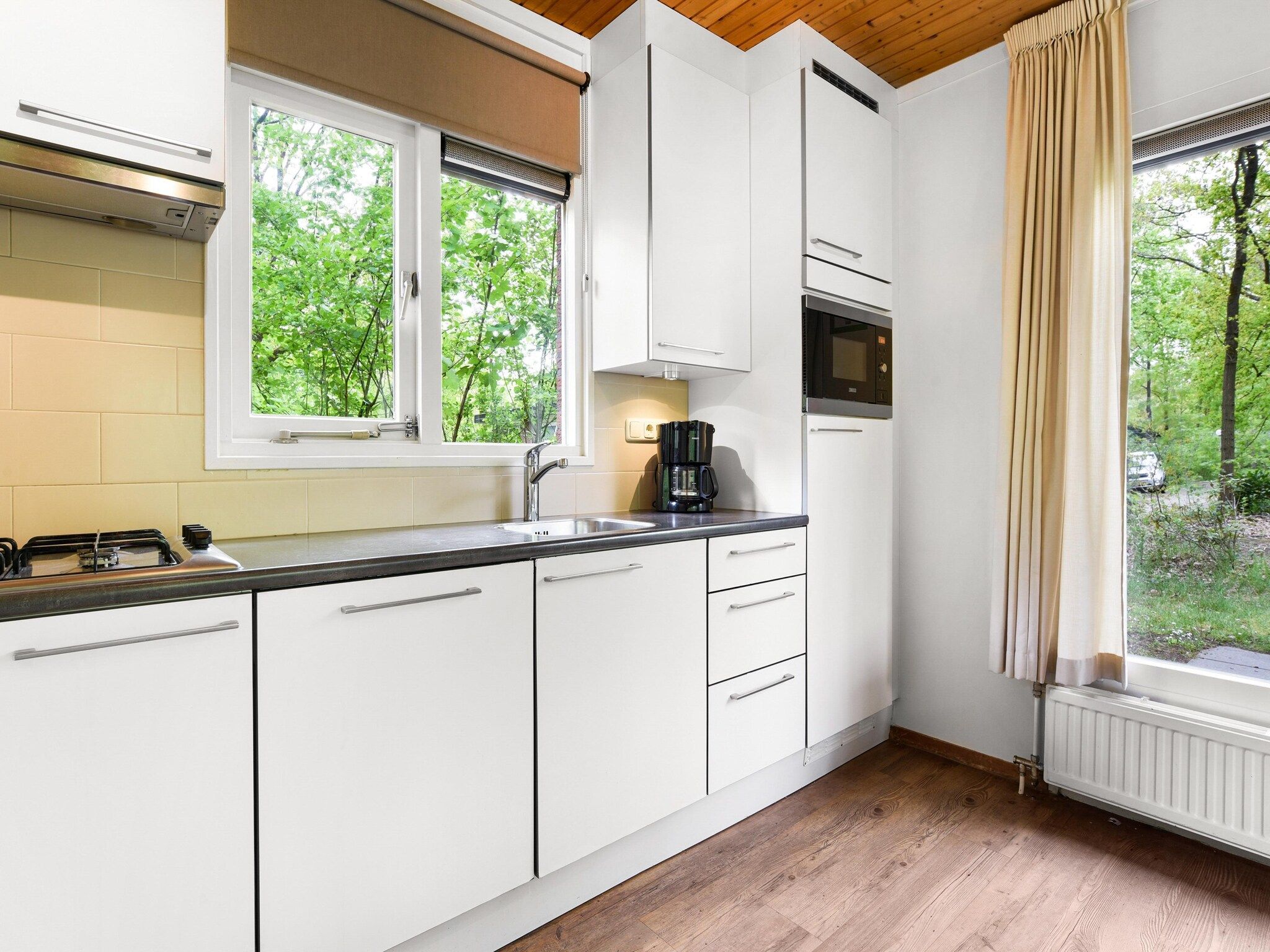 De keuken van Parc Heihaas 10 in Putten