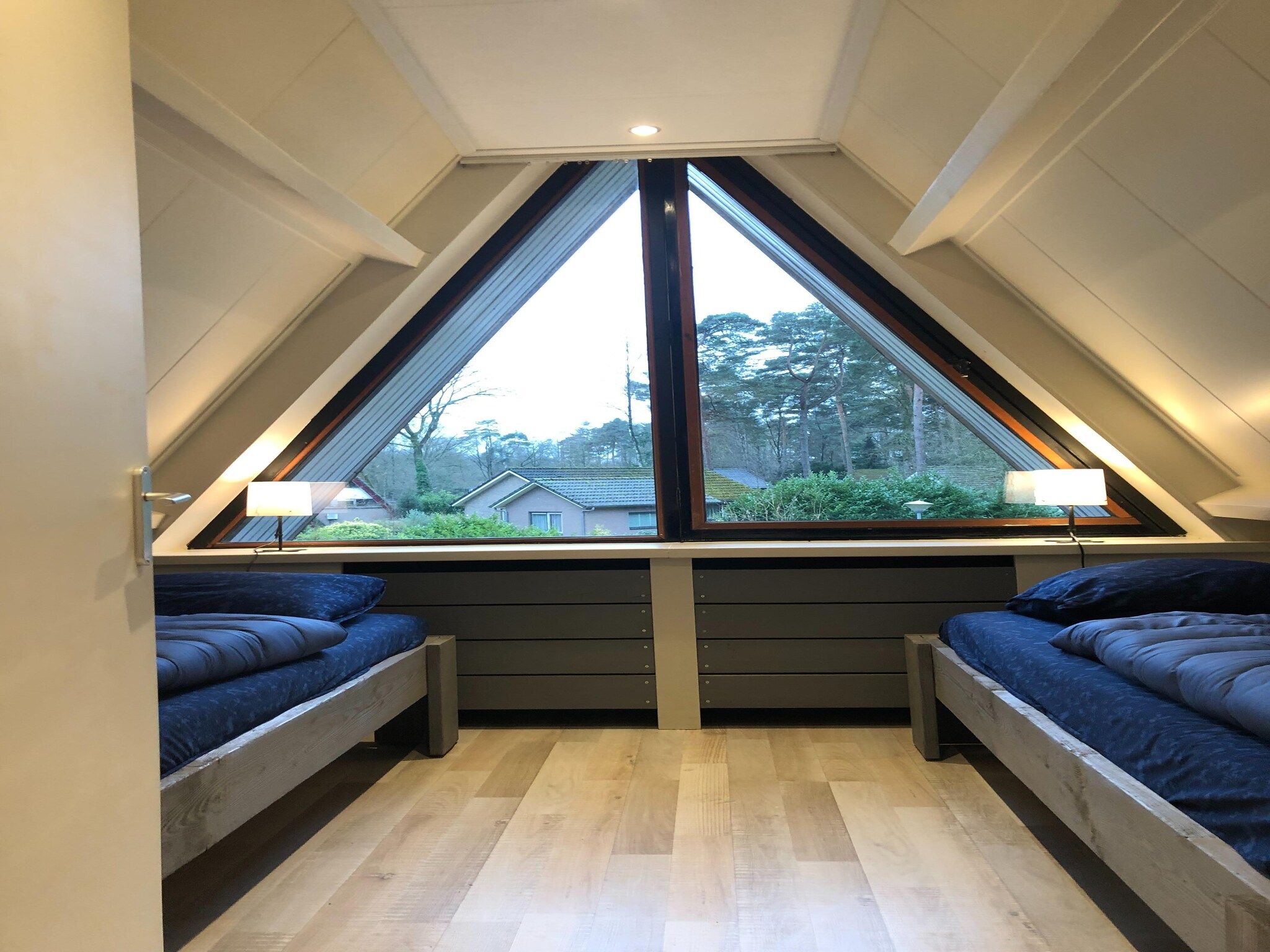 Een slaapkamer van Vosseven 46&47&nbsp;Aalbes in Stramproy