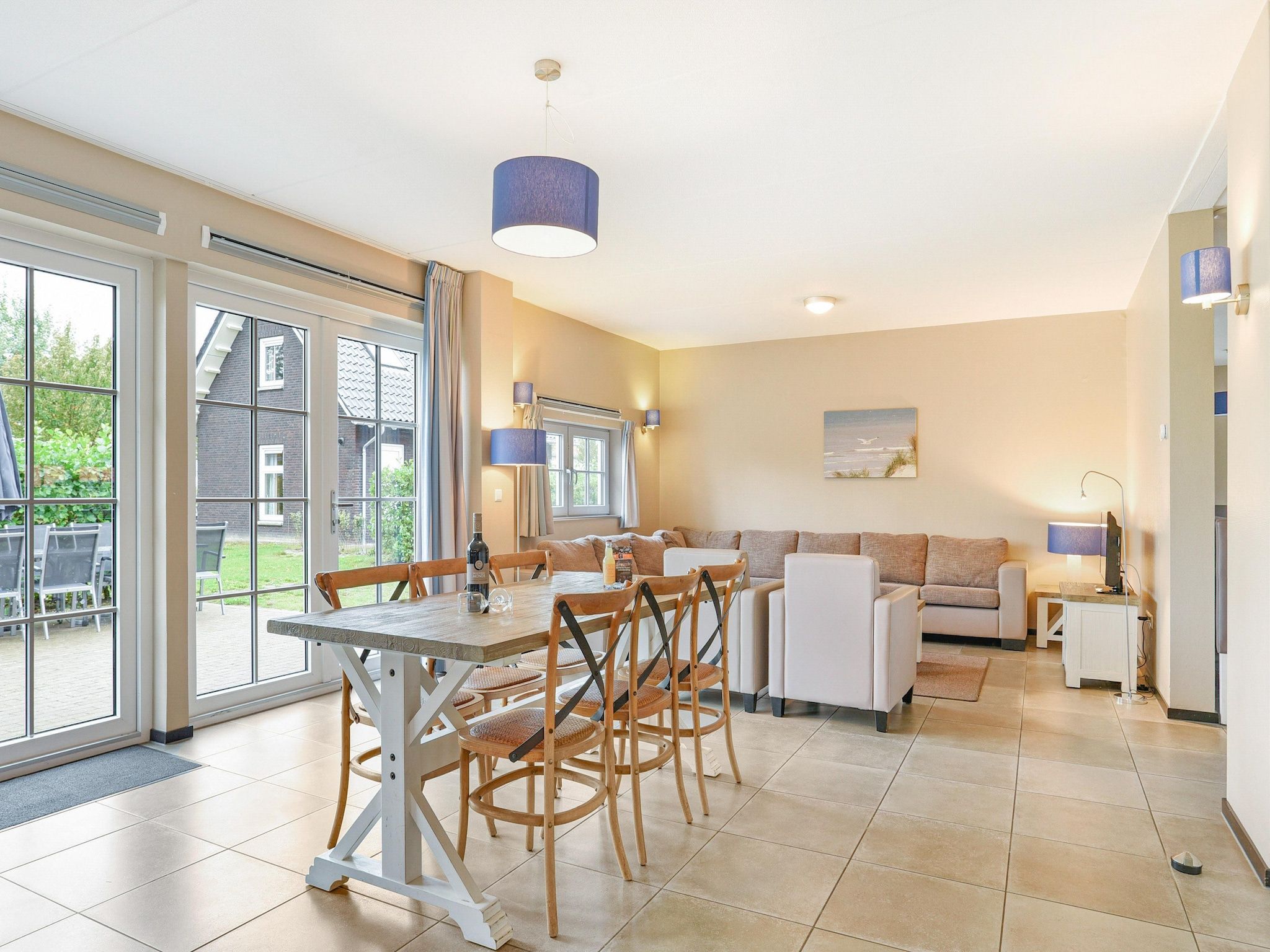 De woonkamer van Strand Resort Nieuwvliet-Bad 4 in Nieuwvliet