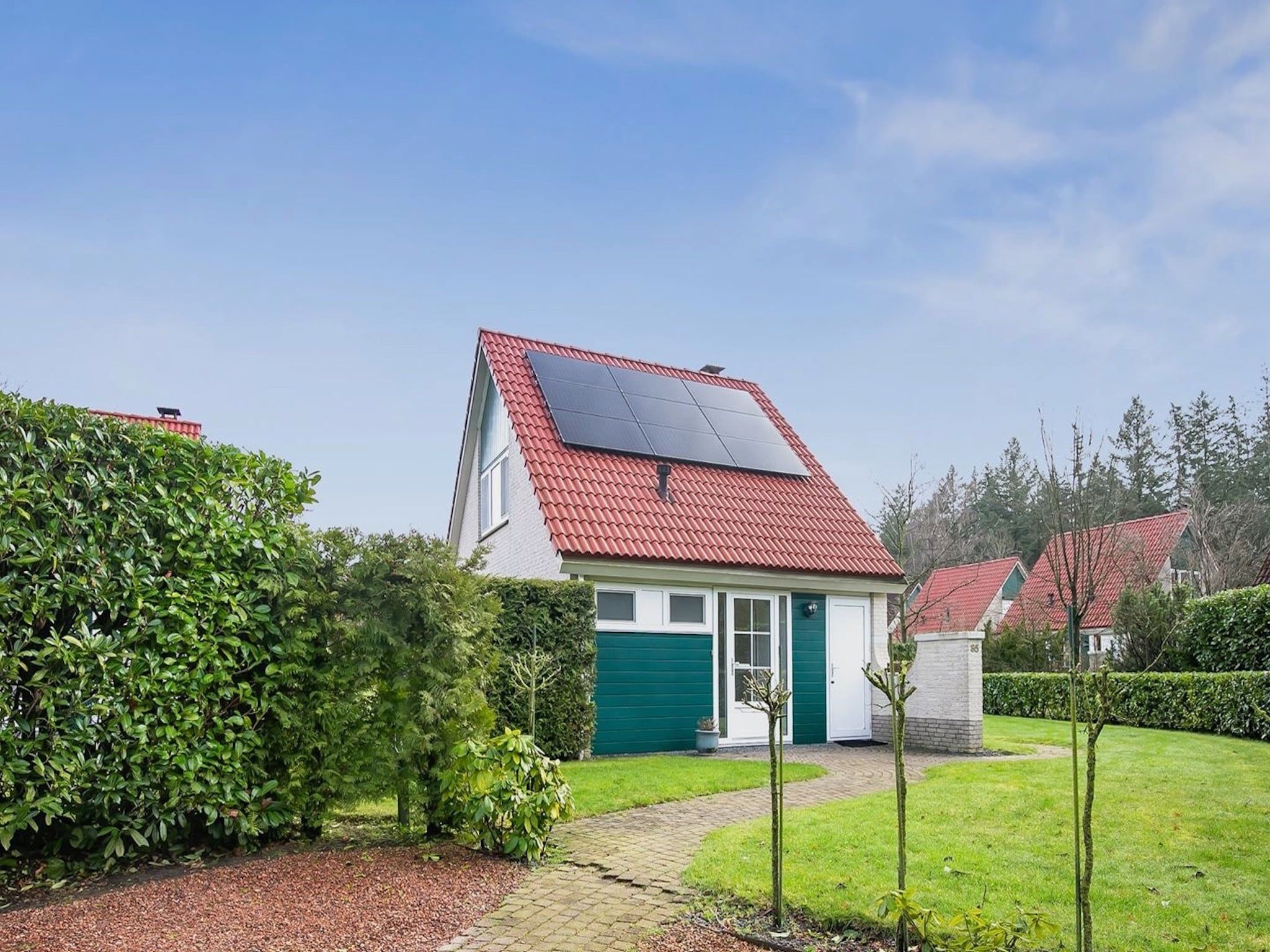 De buitenkant van Vakantiepark Hellendoorn 6 in Hellendoorn