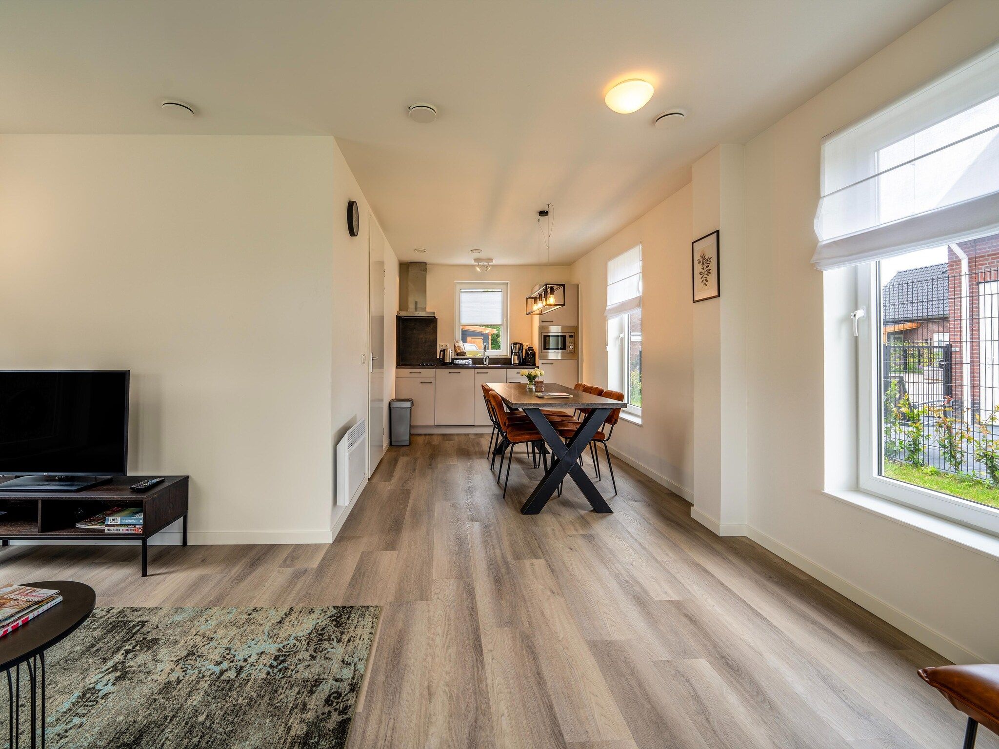 De woonkamer van Kuifduiker 115 in Simonshaven