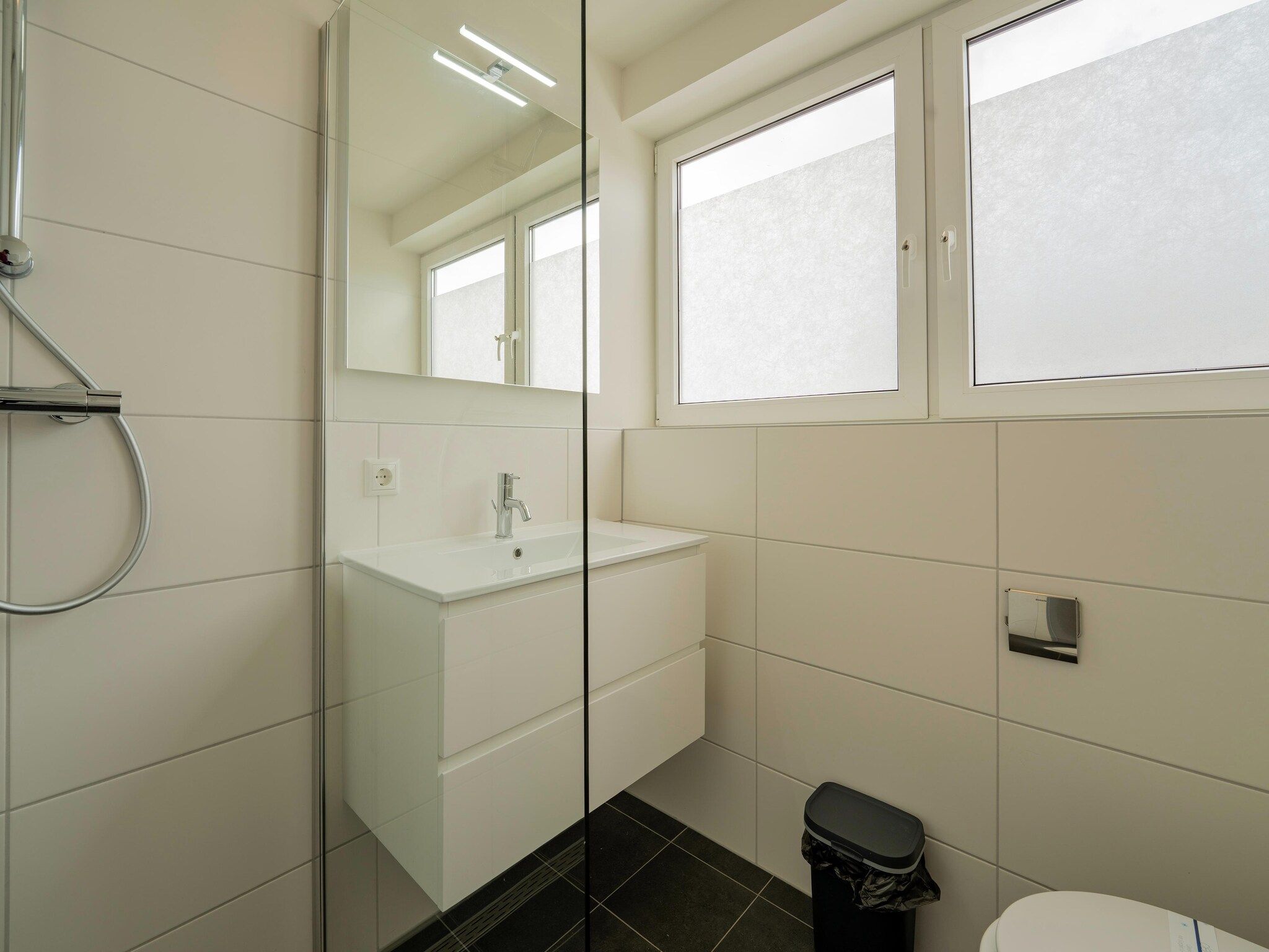 De badkamer van Kuifduiker 115 in Simonshaven