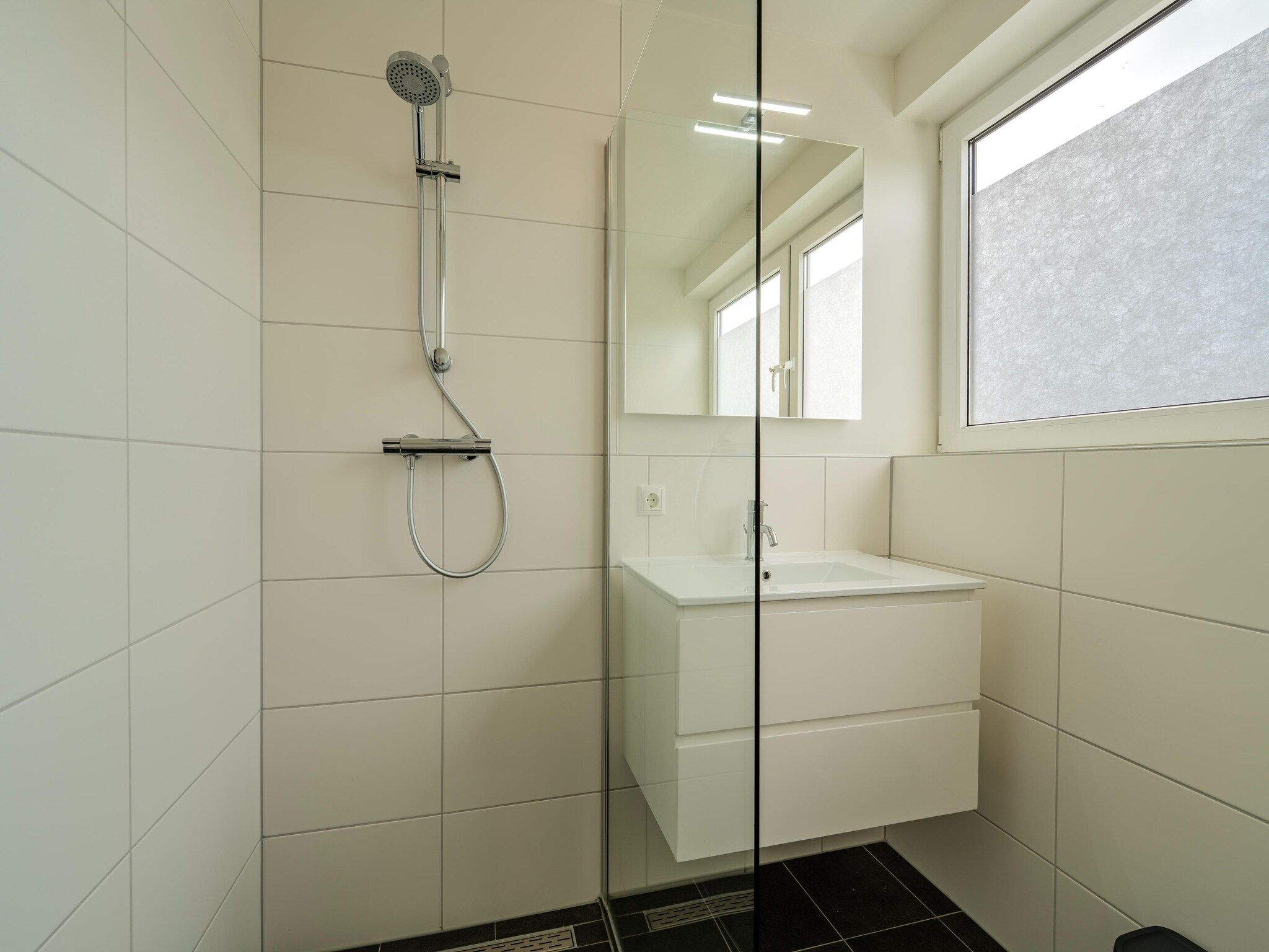 De badkamer van Kuifduiker 115 in Simonshaven