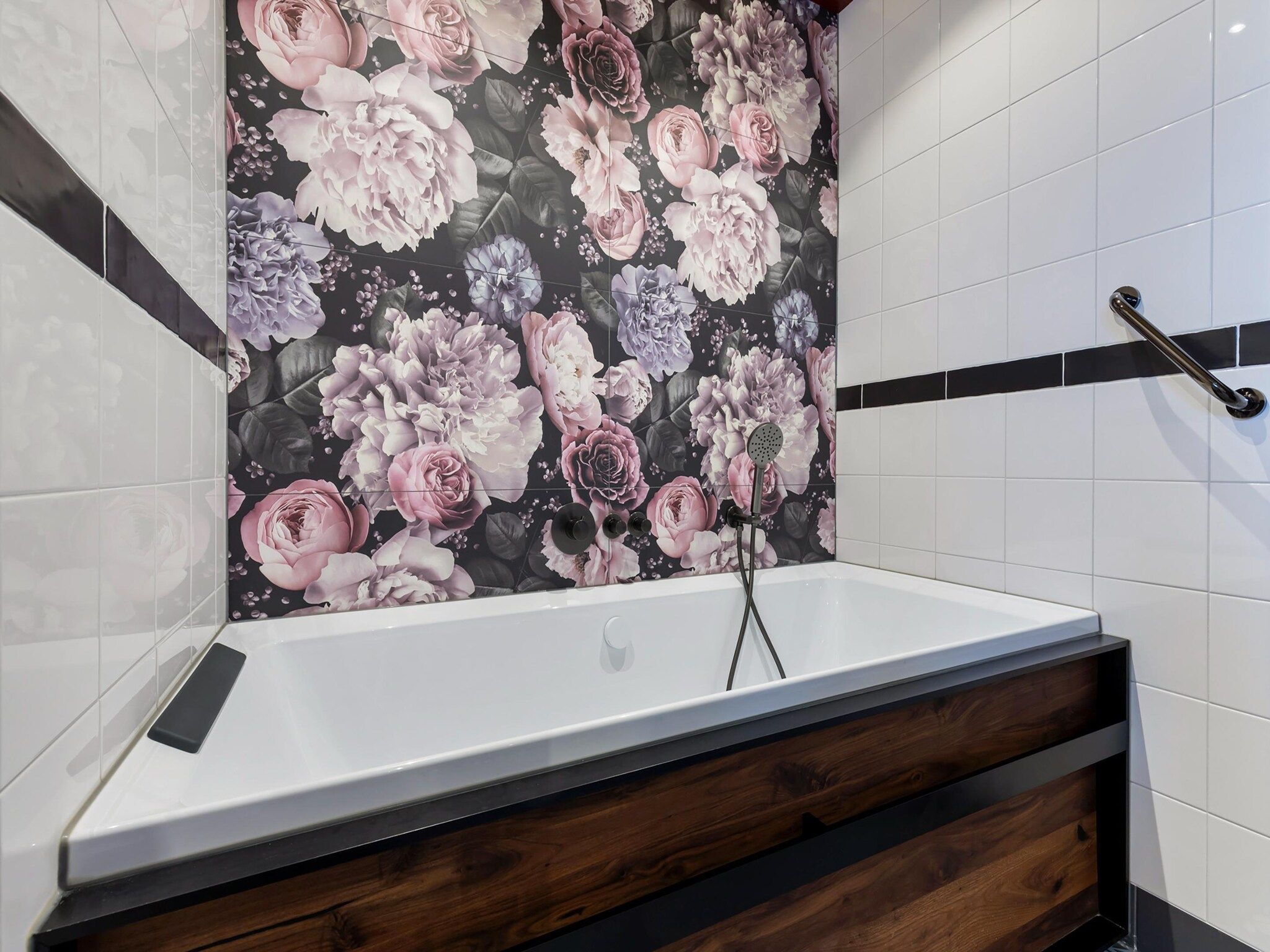 De badkamer van Oane's Huske in Jistrum / Skûlenboarch