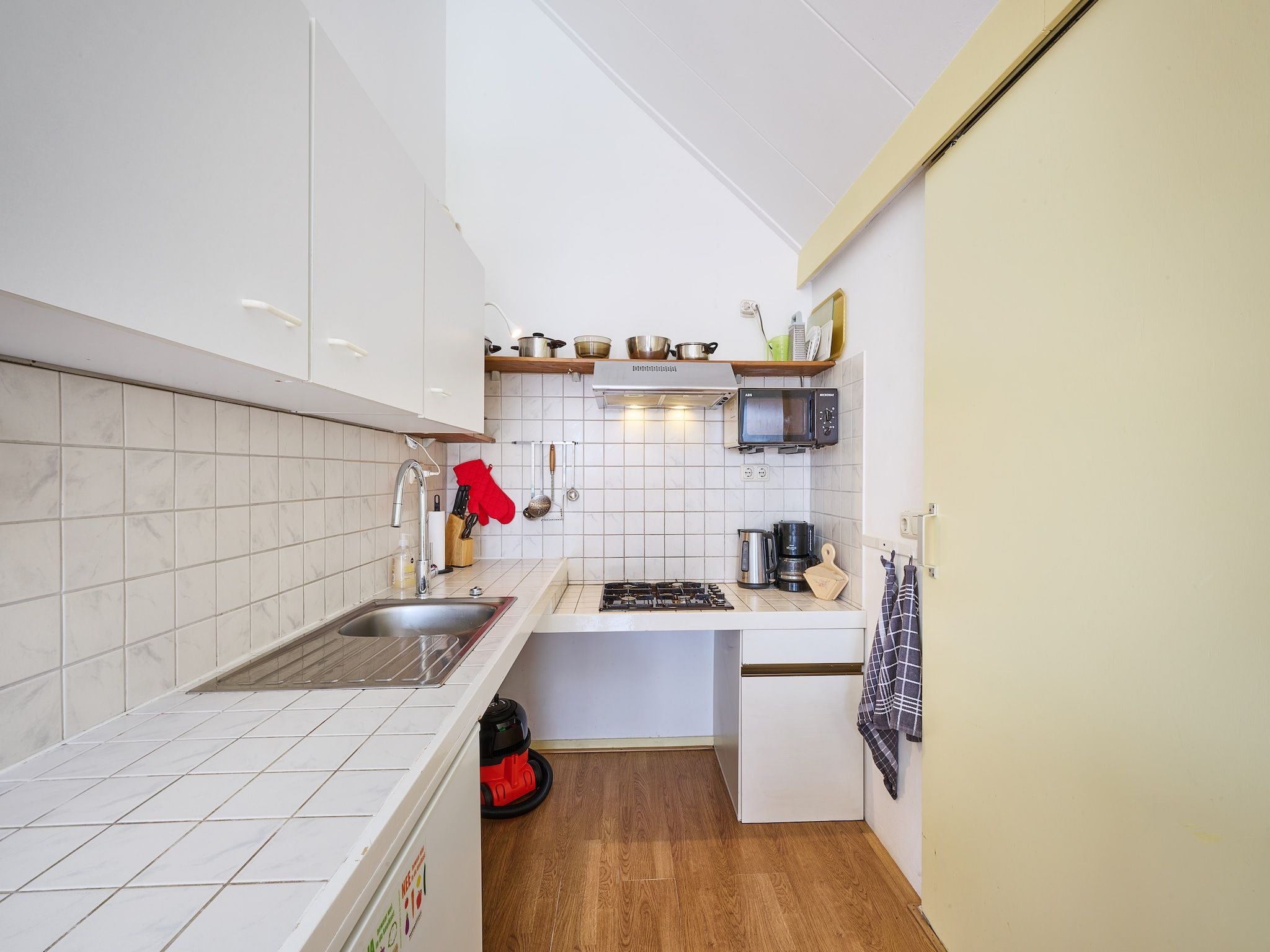 De keuken van De Riek 4P in De Kiel