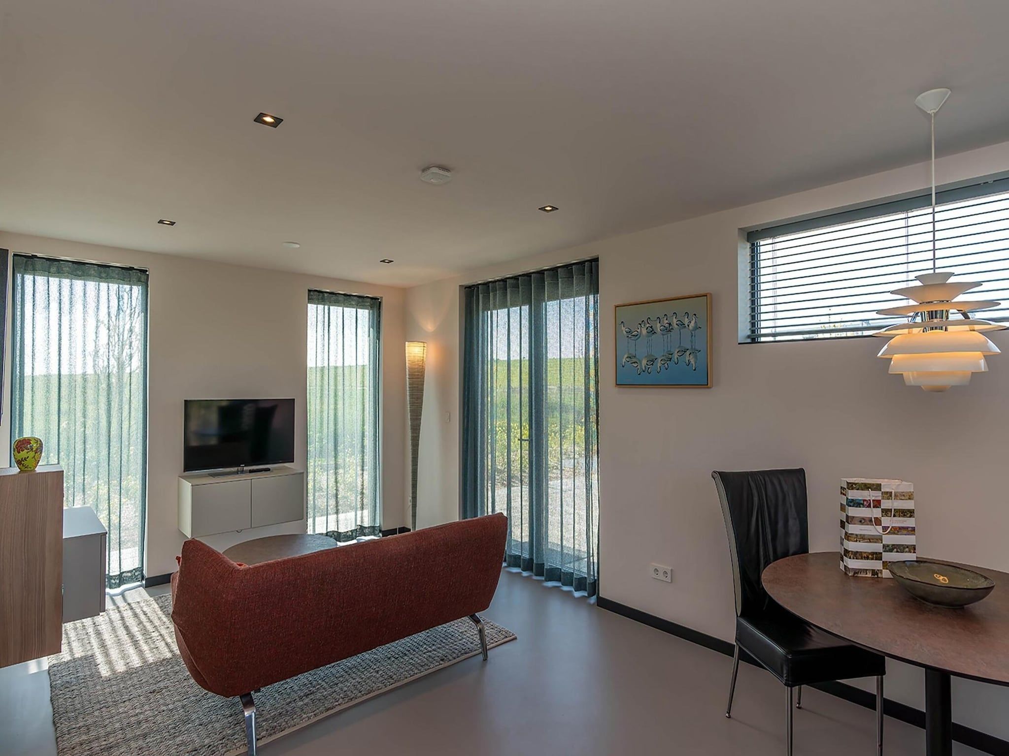 De woonkamer van ’t Waddenstrandje in Oudeschild