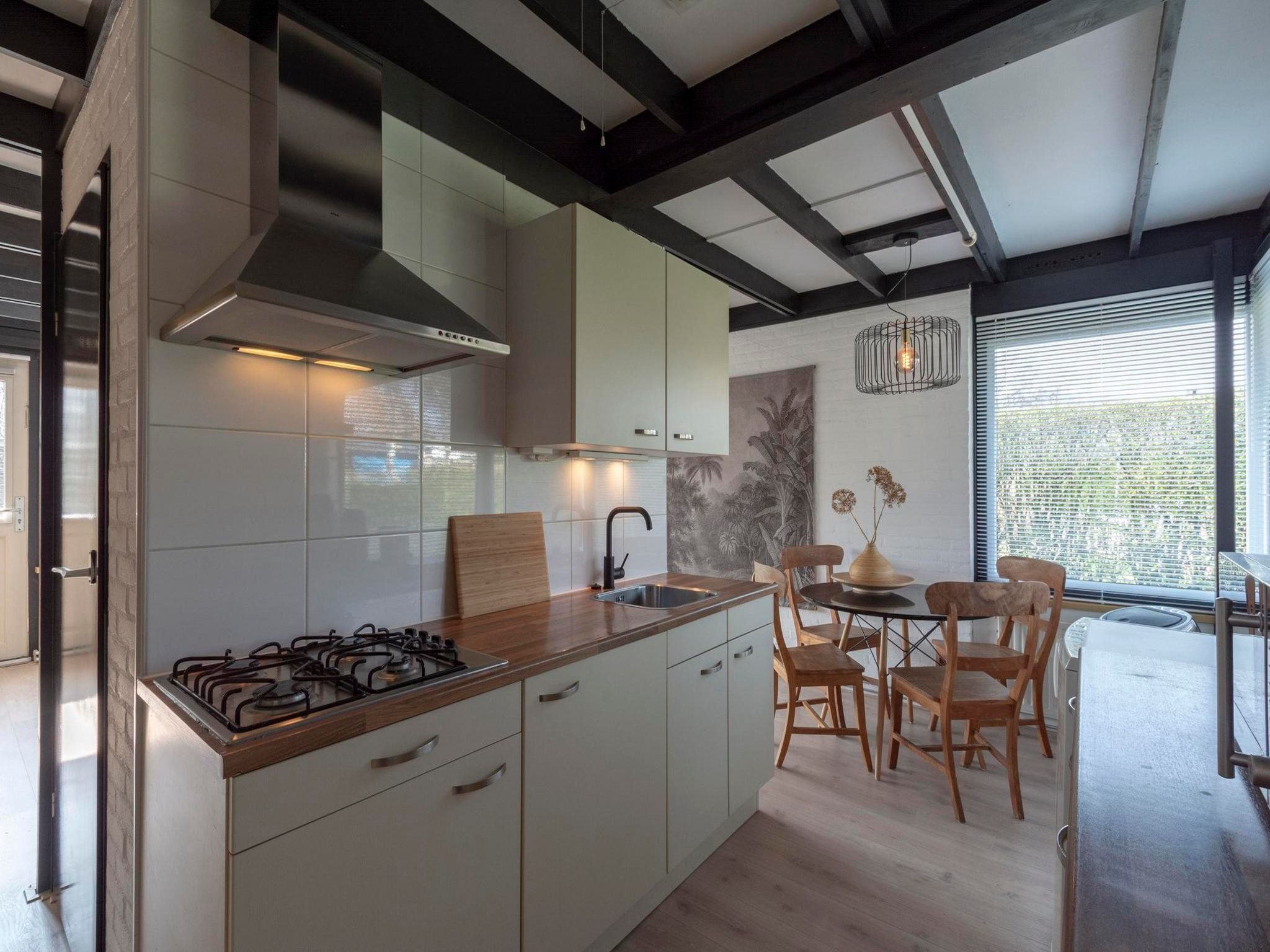 De keuken van Duinland 15 in Sint Maartenszee