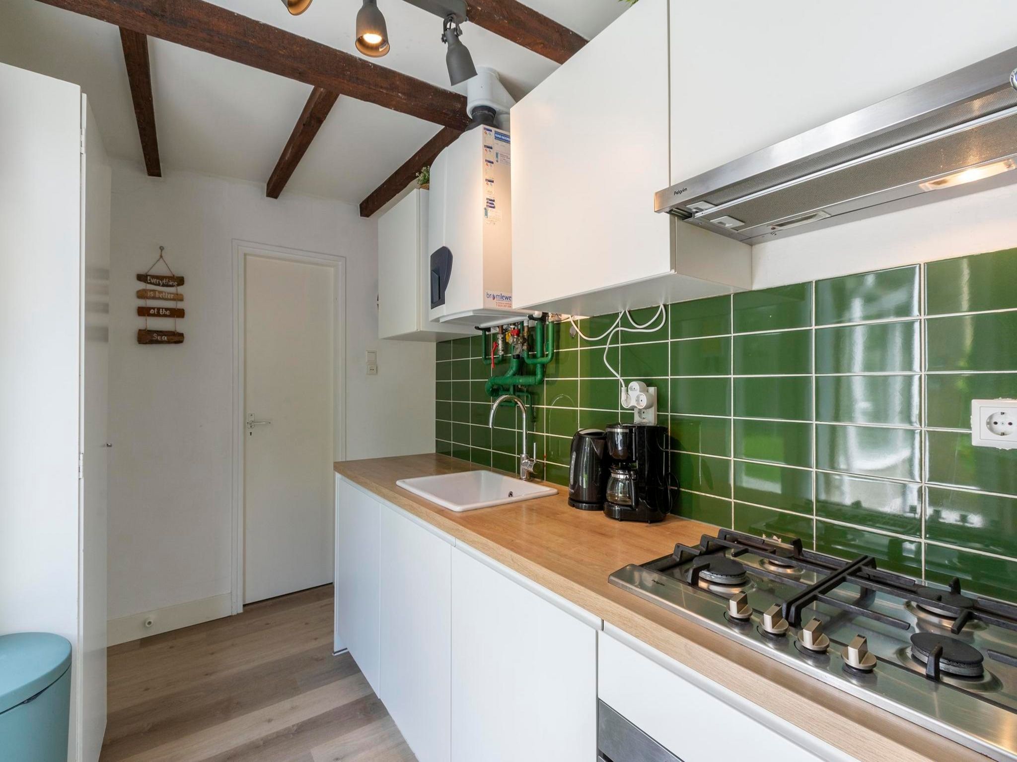 De keuken van Duinland 197 in Sint Maartenszee