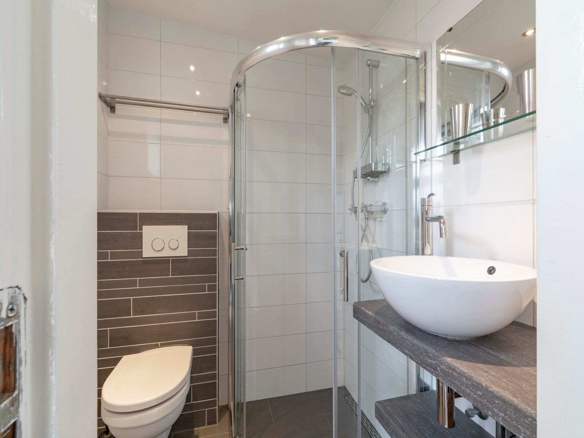 De badkamer van Duinland 245 in Sint Maartenszee