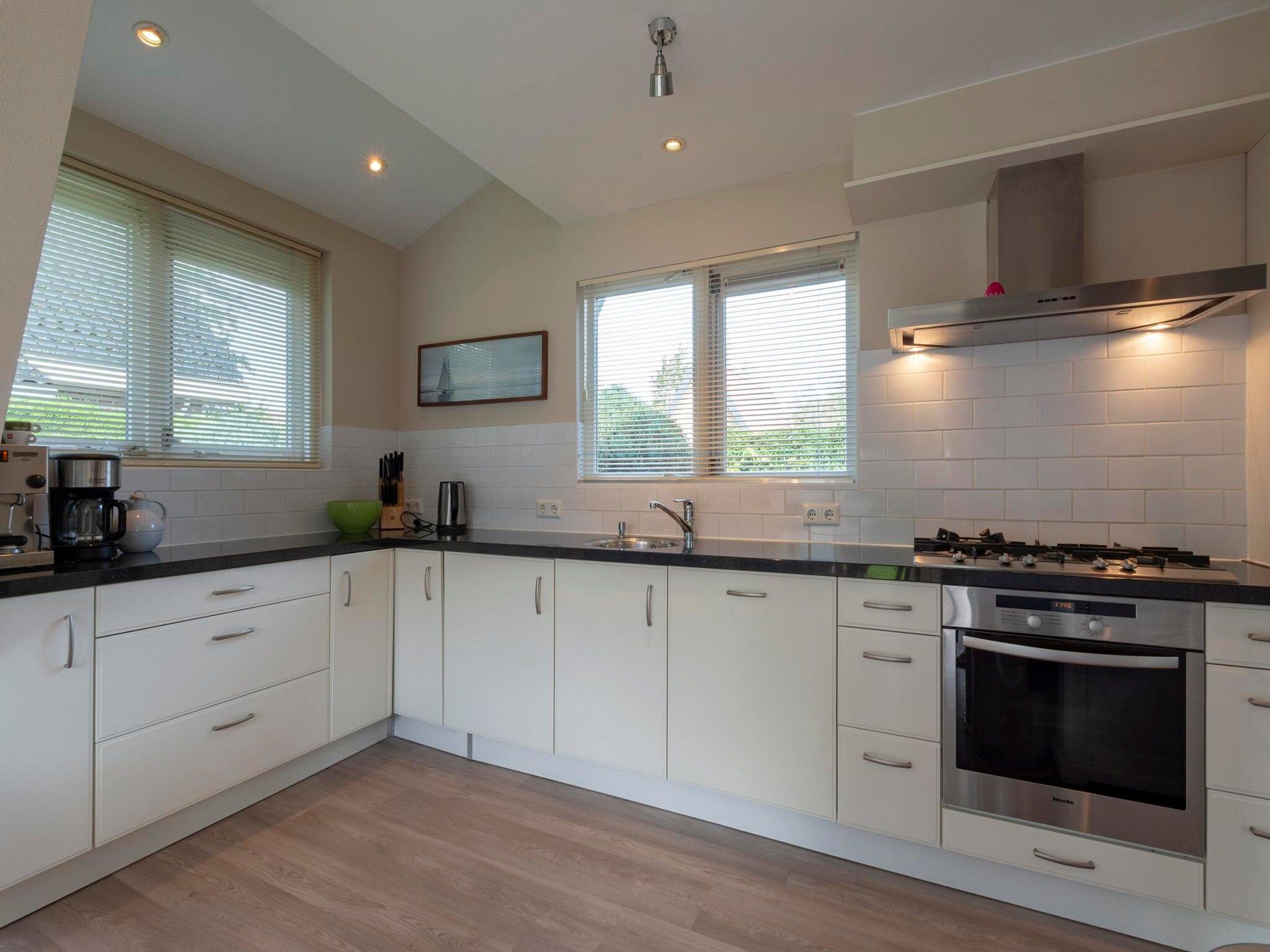 De keuken van Duinland 46 in Sint Maartenszee