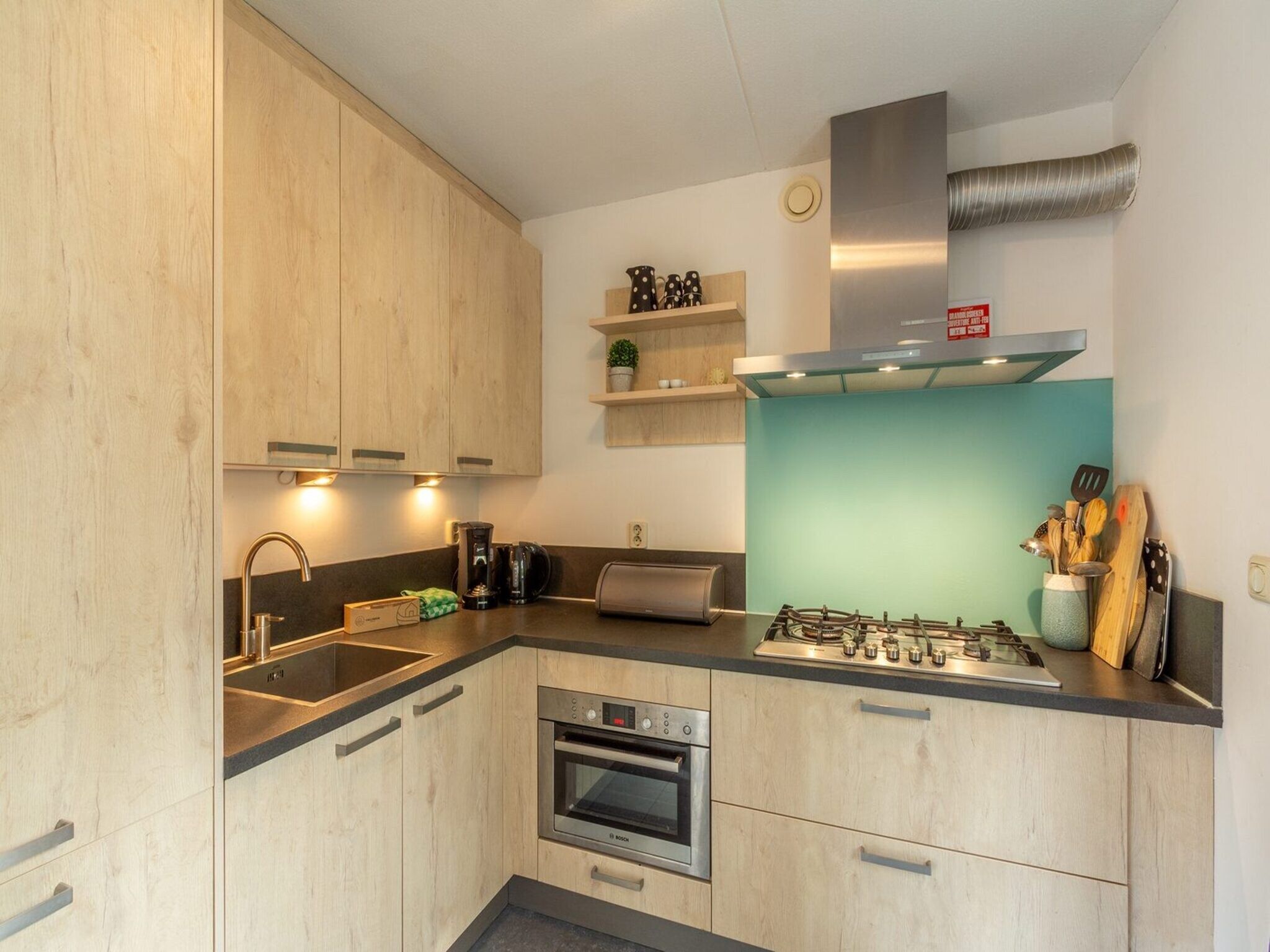 De keuken van Ooghduyne 75 in Julianadorp aan Zee