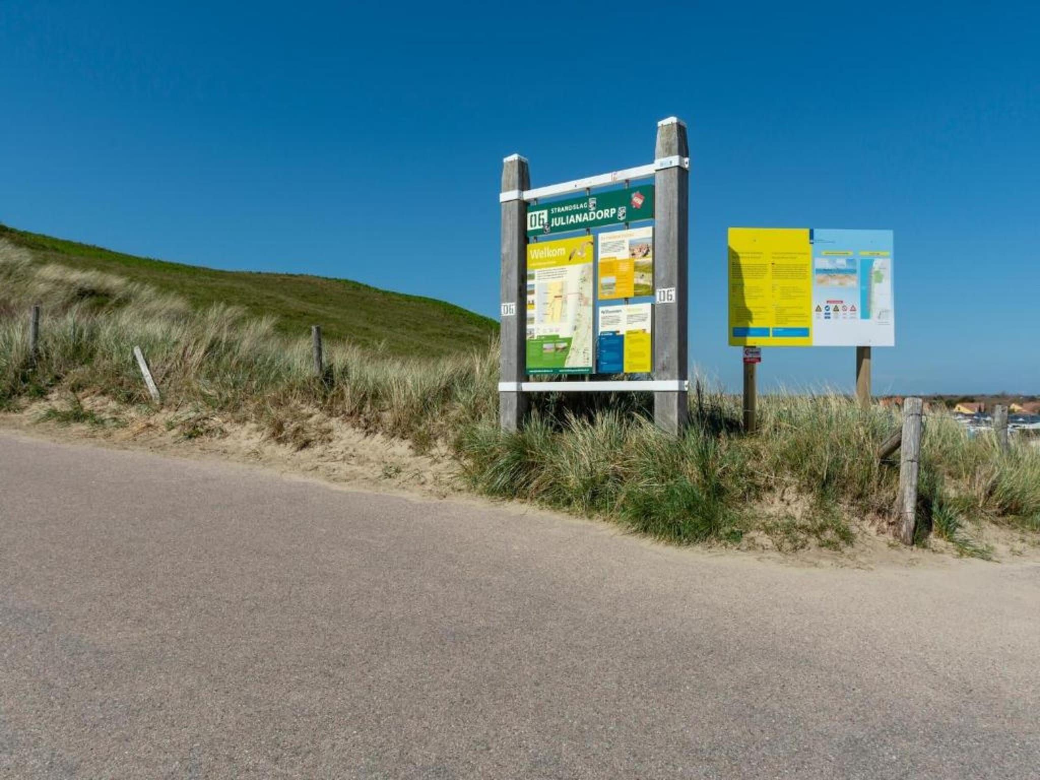 Strandslag 203 in Julianadorp aan Zee - Foto 30 van 33