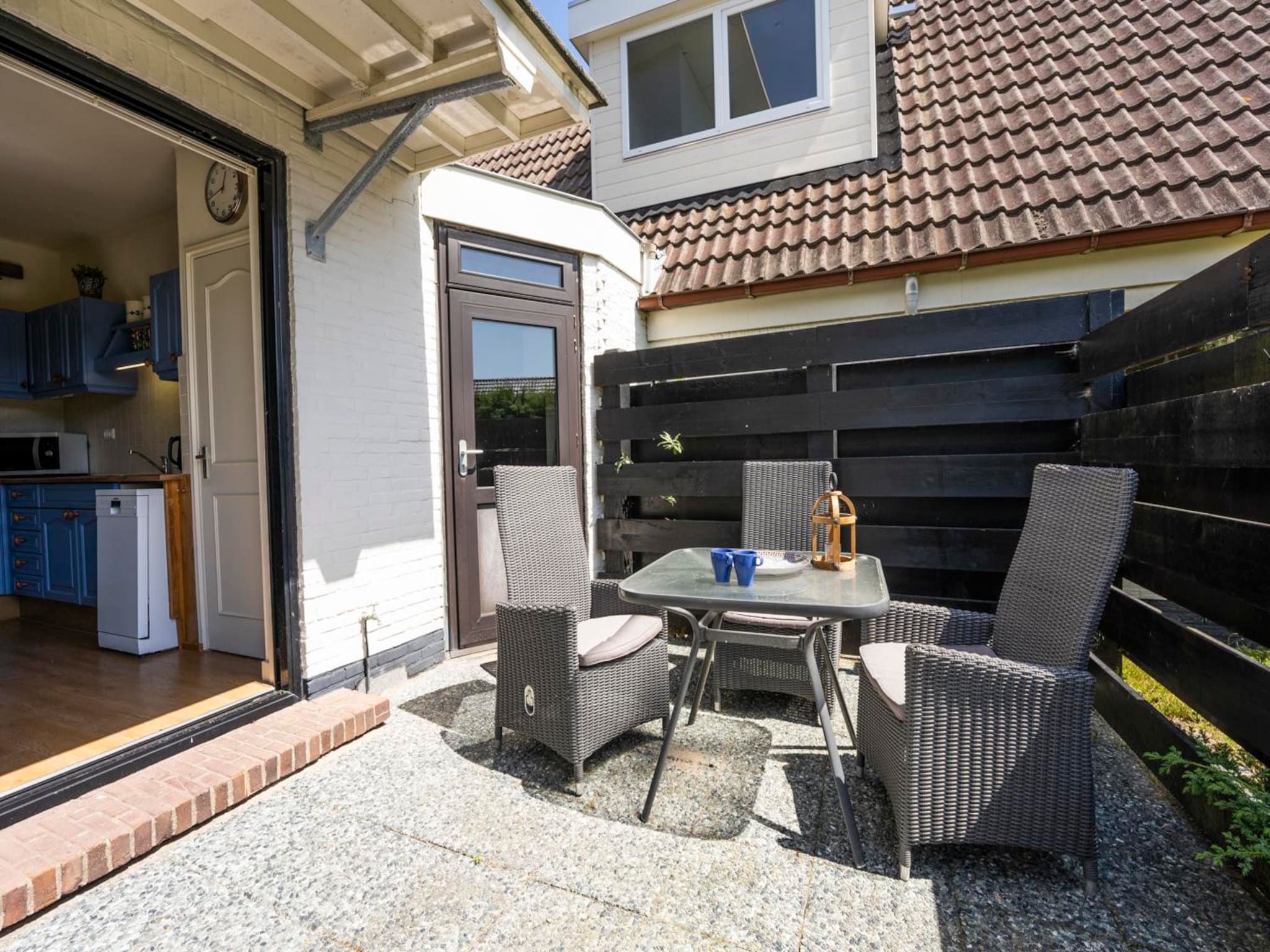 Het terras van Strandhuys Schelp in De Koog