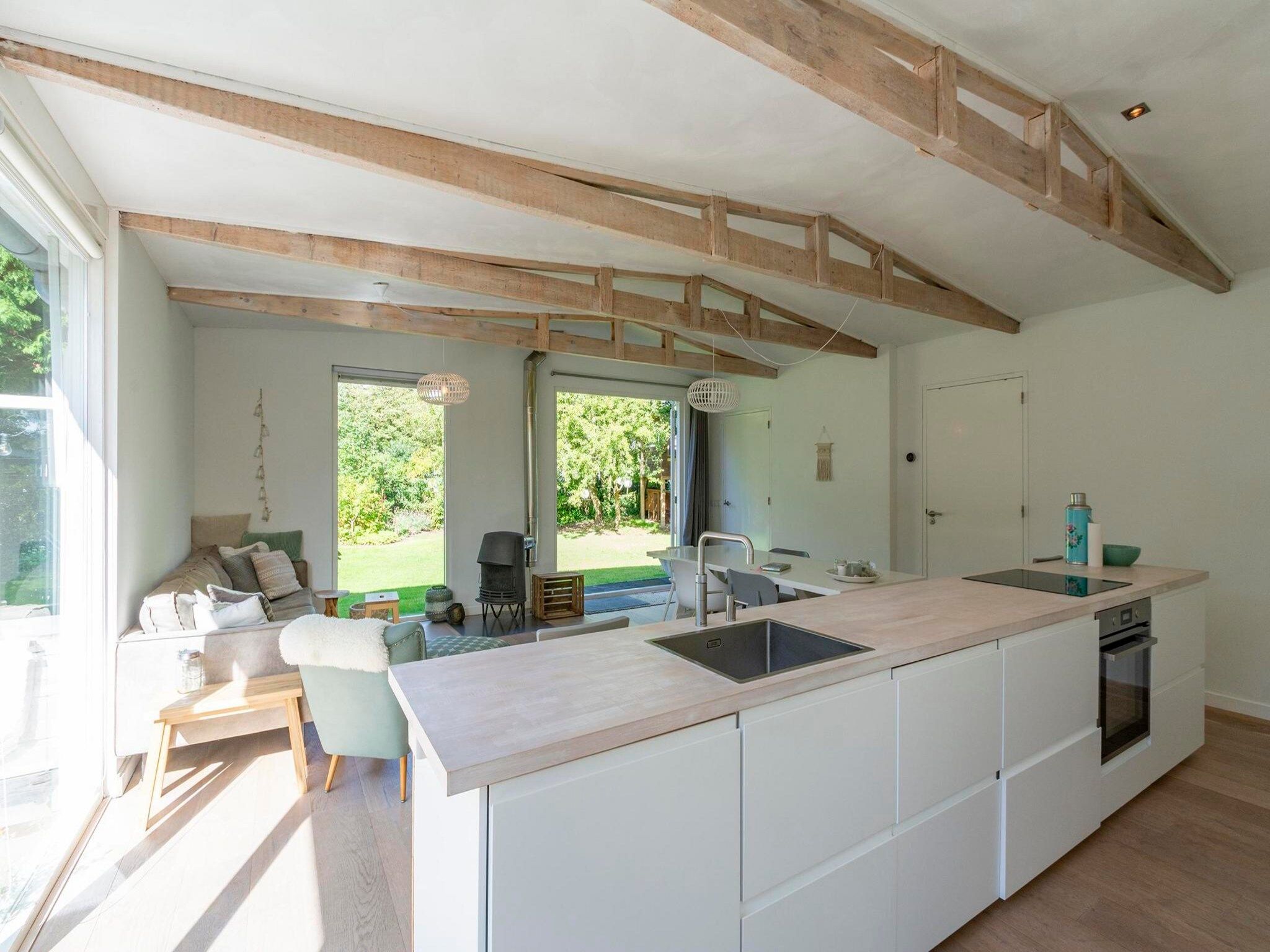 De keuken van Eureka 109 in Sint Maartensvlotbrug