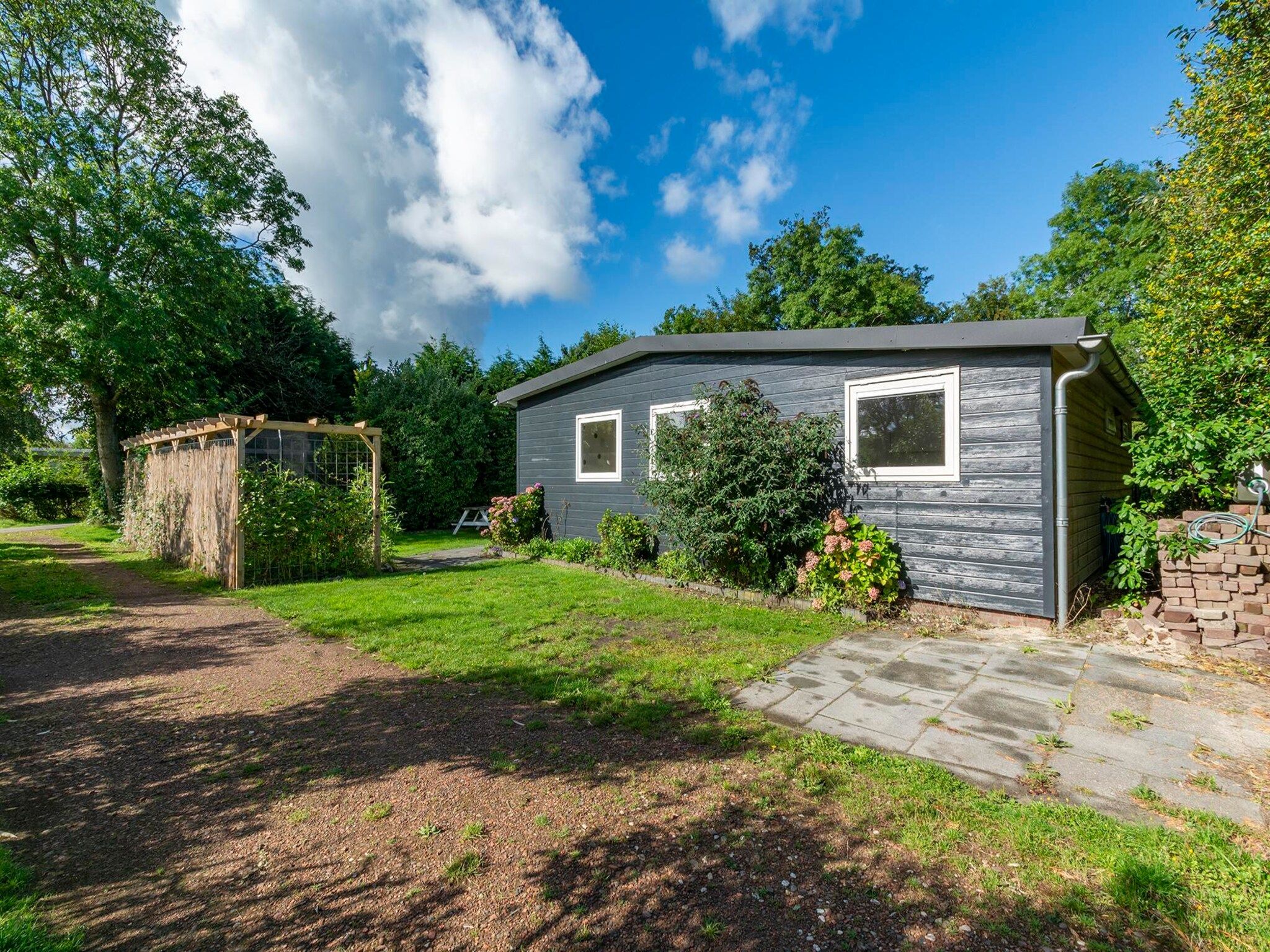 De buitenkant van Eureka 109 in Sint Maartensvlotbrug