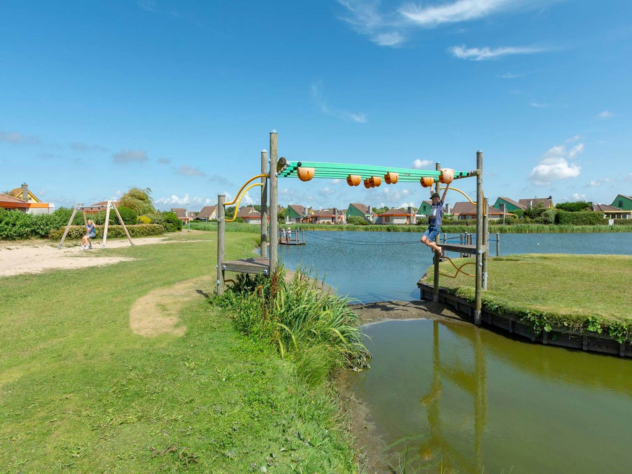 Strandslag 225 in Julianadorp aan Zee - Foto 21 van 36