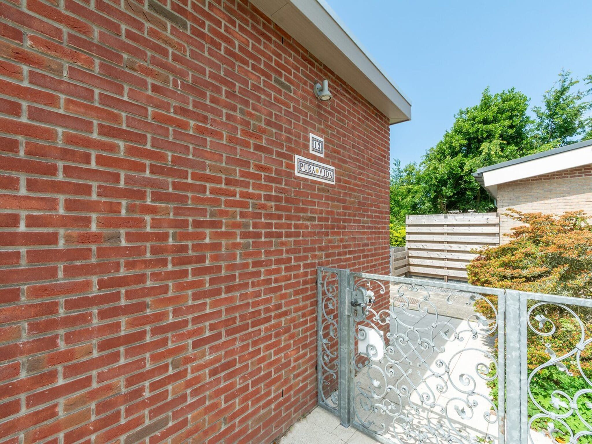 De buitenkant van Garnekuul 13 in Callantsoog