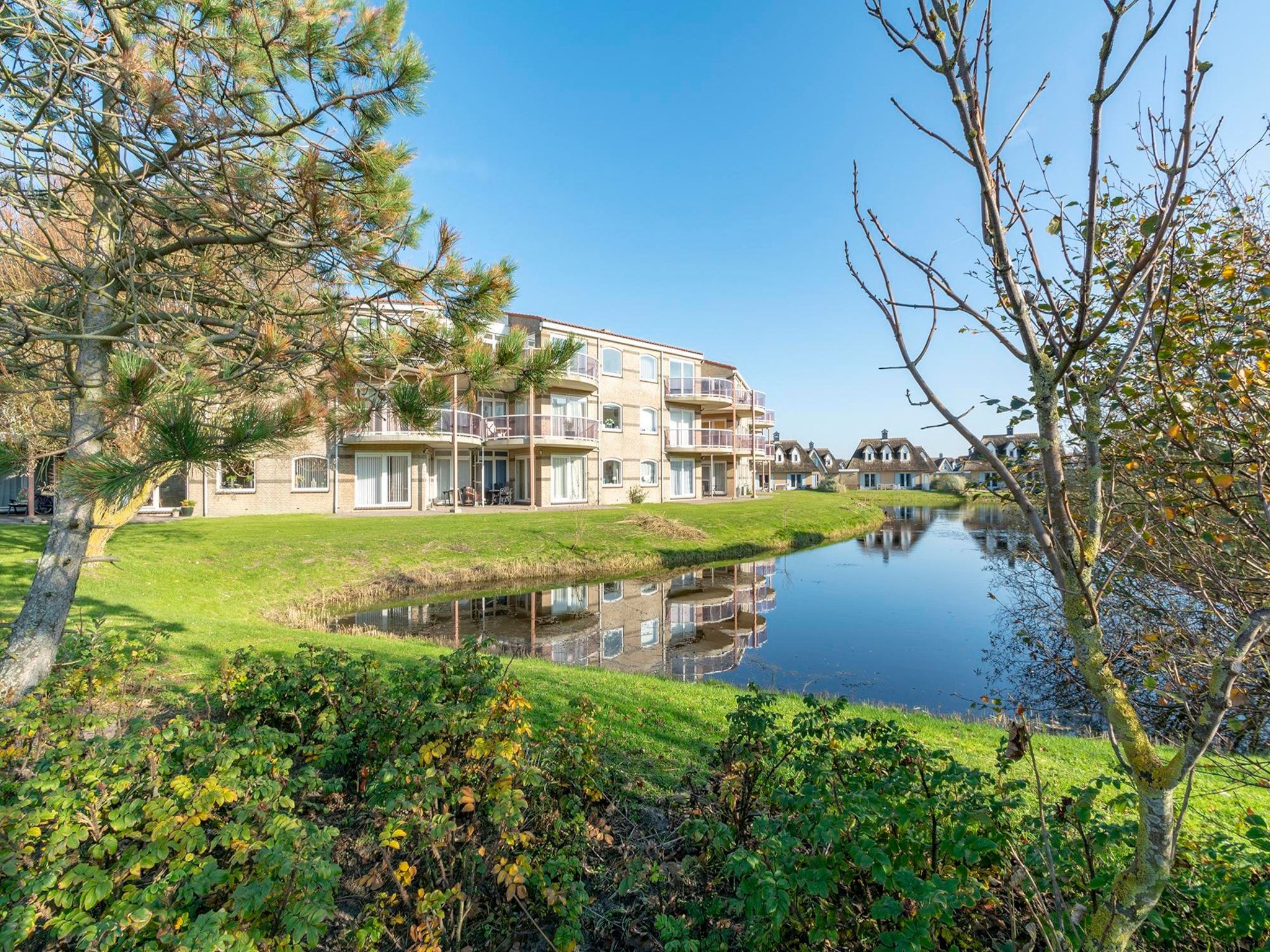 De buitenkant van Résidence Juliana 58 in Julianadorp aan Zee