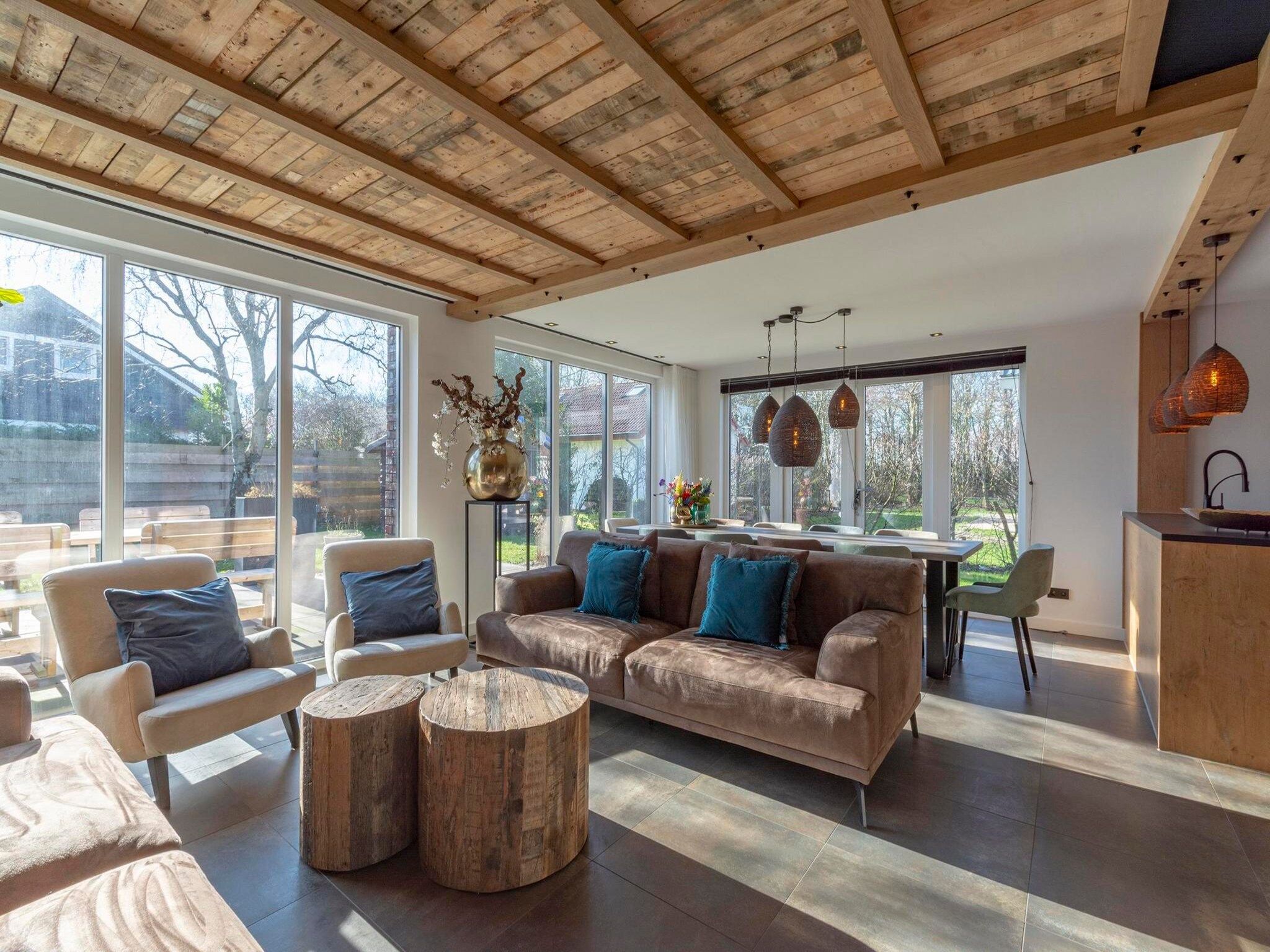 De woonkamer van Luxe Villa Keizerskroon - Keizerkroon 63 in Julianadorp aan Zee