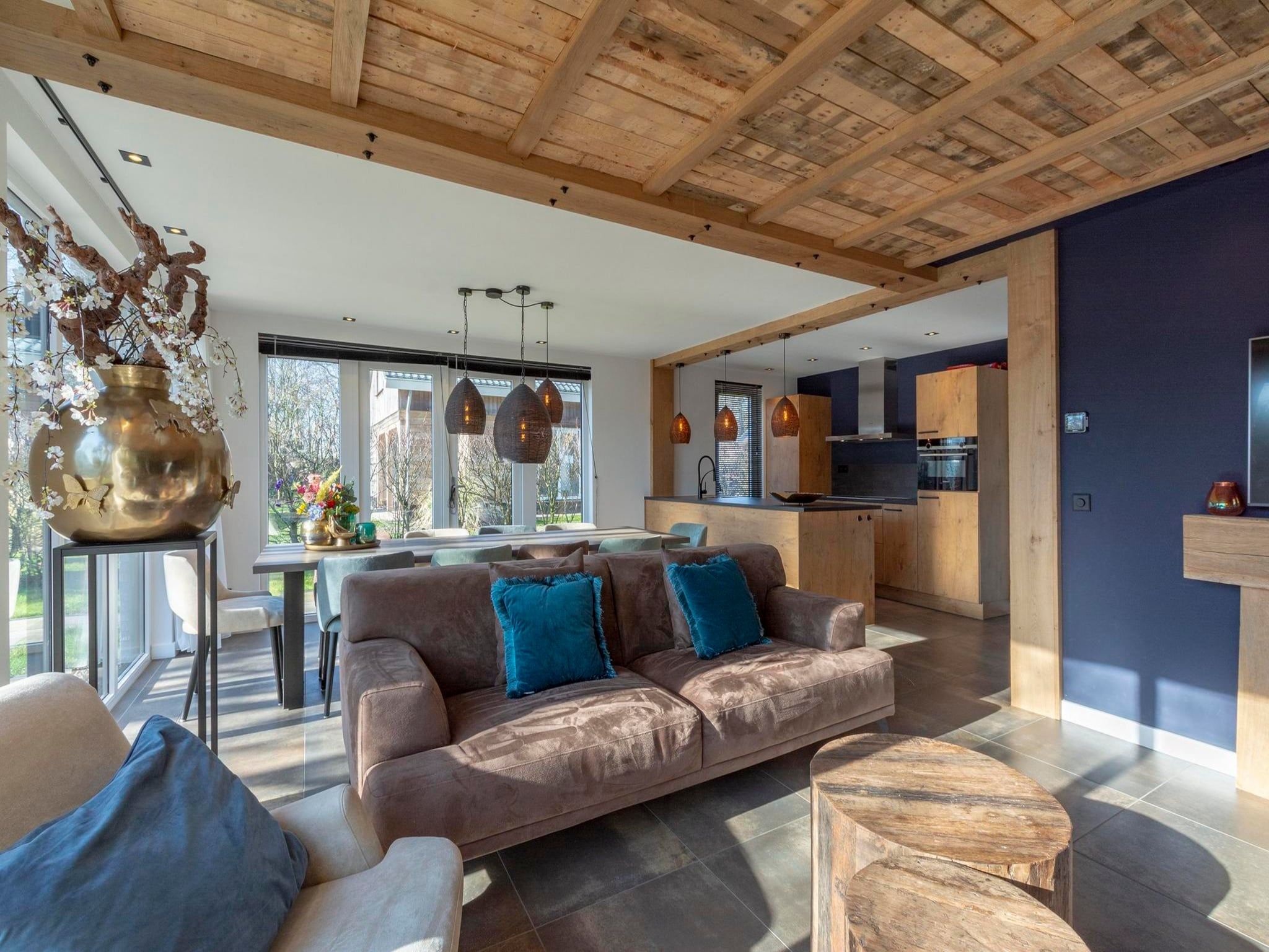 De woonkamer van Luxe Villa Keizerskroon - Keizerkroon 63 in Julianadorp aan Zee