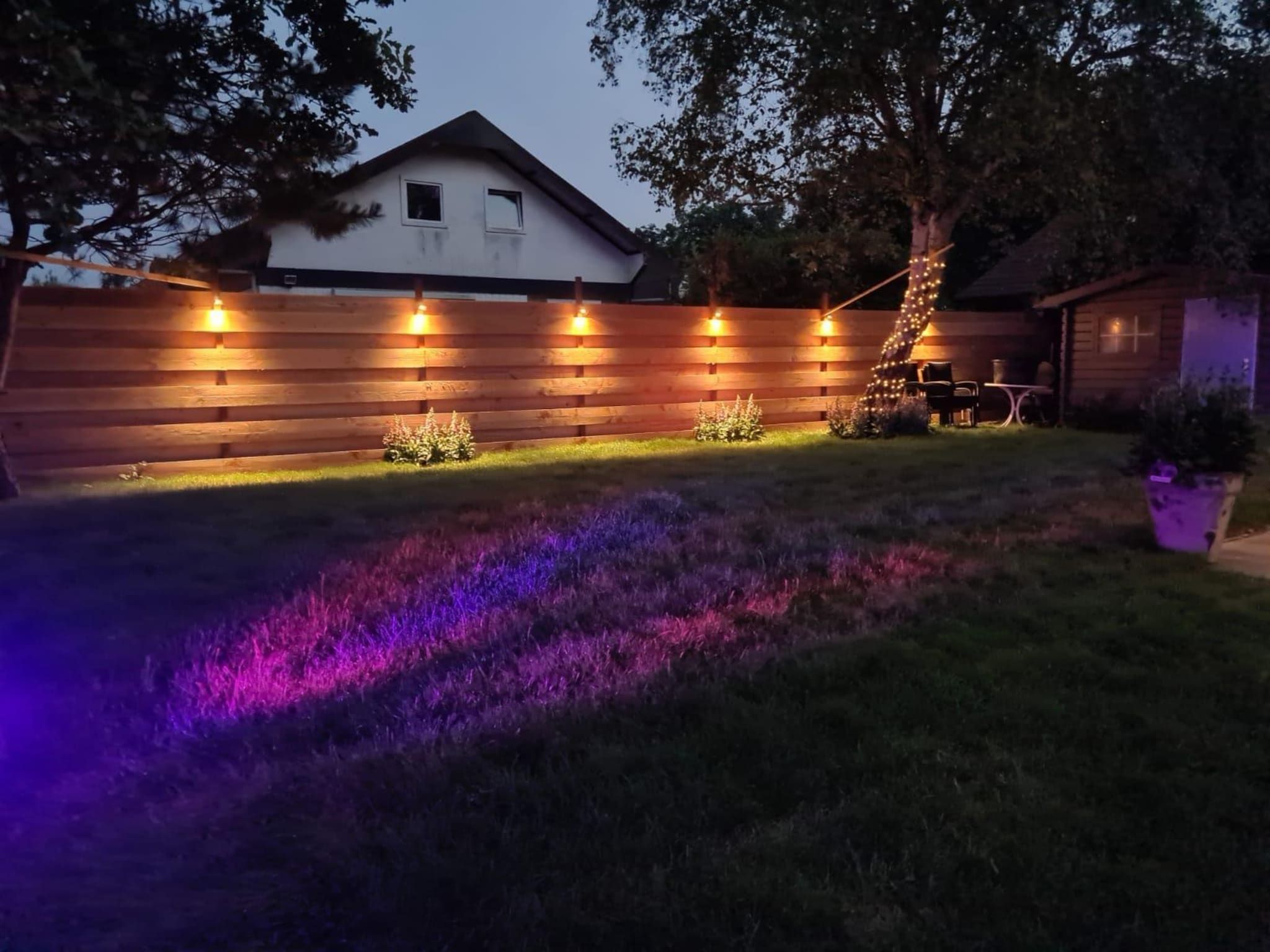 De tuin van Luxe Villa Keizerskroon - Keizerkroon 63 in Julianadorp aan Zee