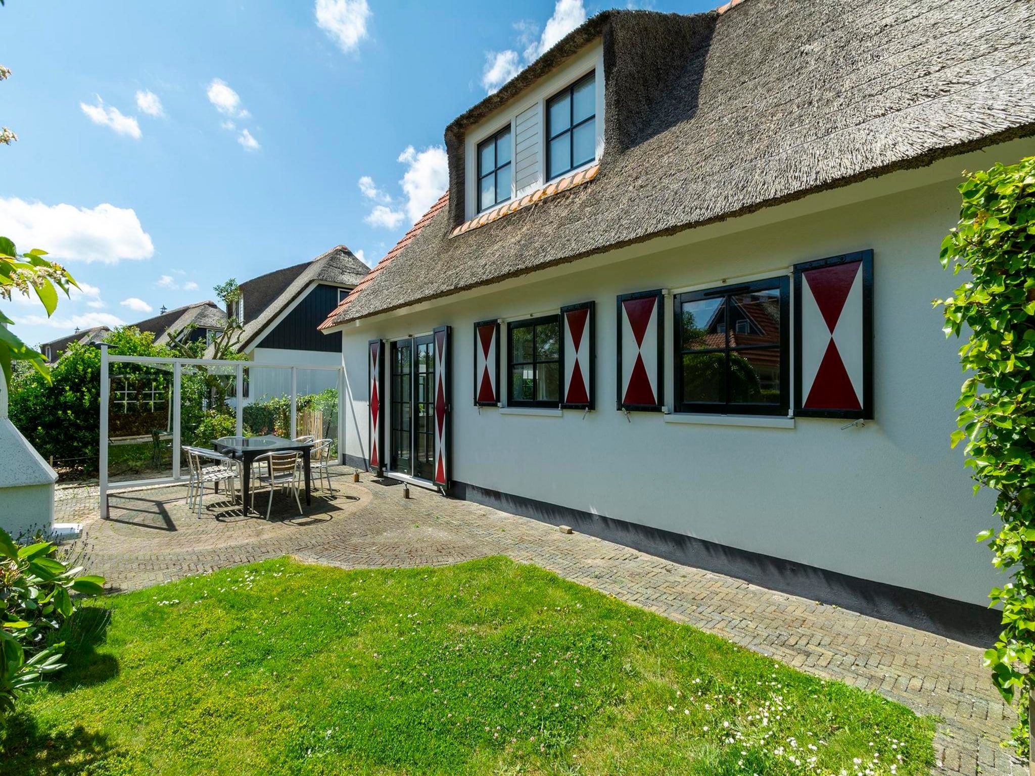 De buitenkant van De Buitenplaats 62 in Callantsoog