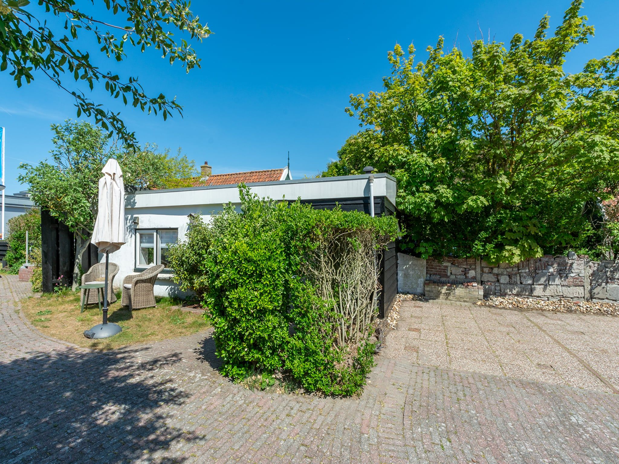 De buitenkant van De Bunker in Callantsoog