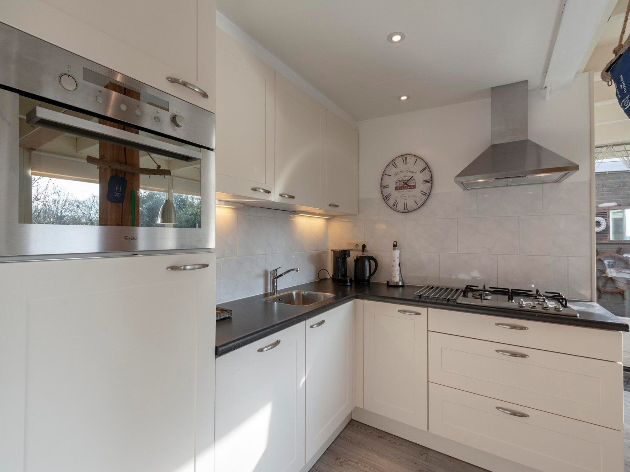 De keuken van Duinland 183 in Sint Maartenszee