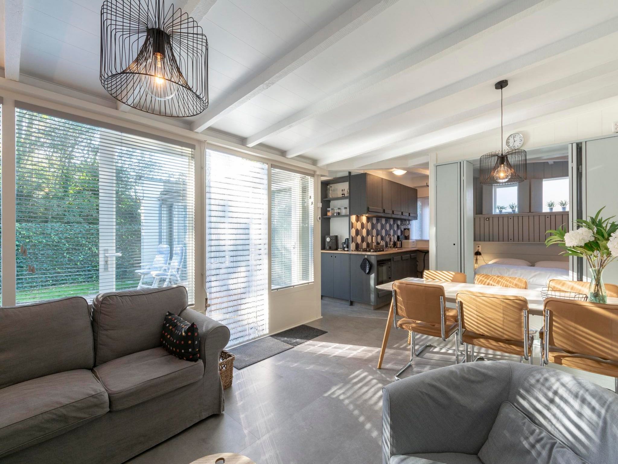 De woonkamer van Duinland 110 in Sint Maartenszee