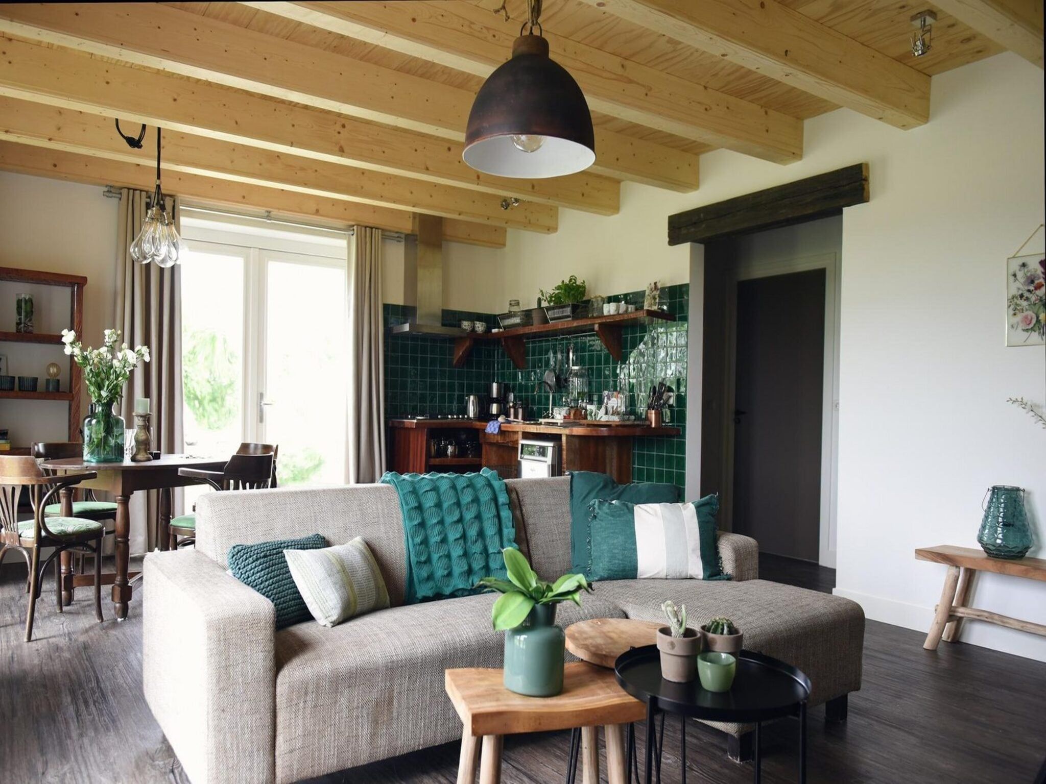 De woonkamer van Vossehoeck 4 in Callantsoog