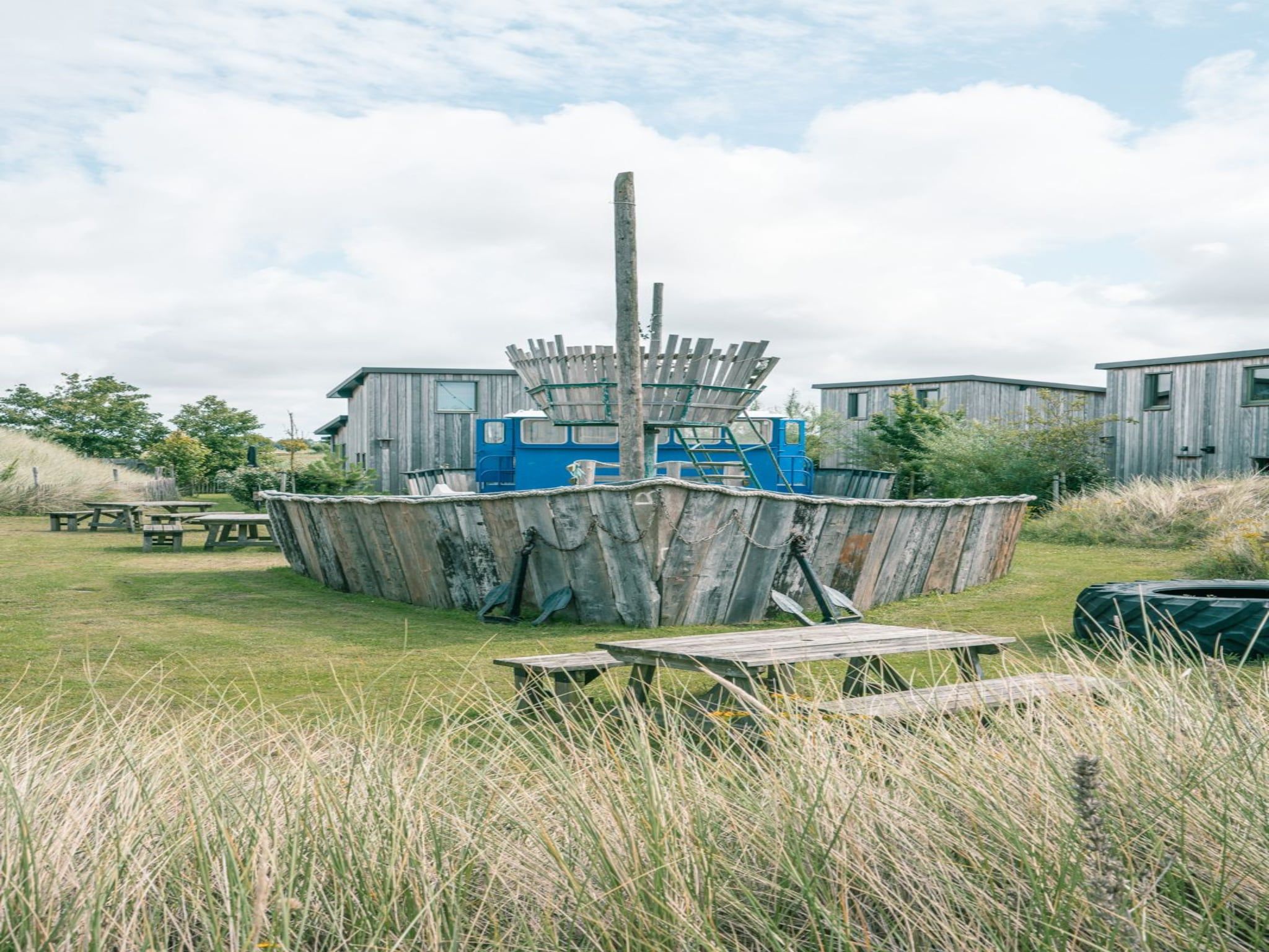 De buitenkant van Beach Lodge Groot - Duynpark in Callantsoog
