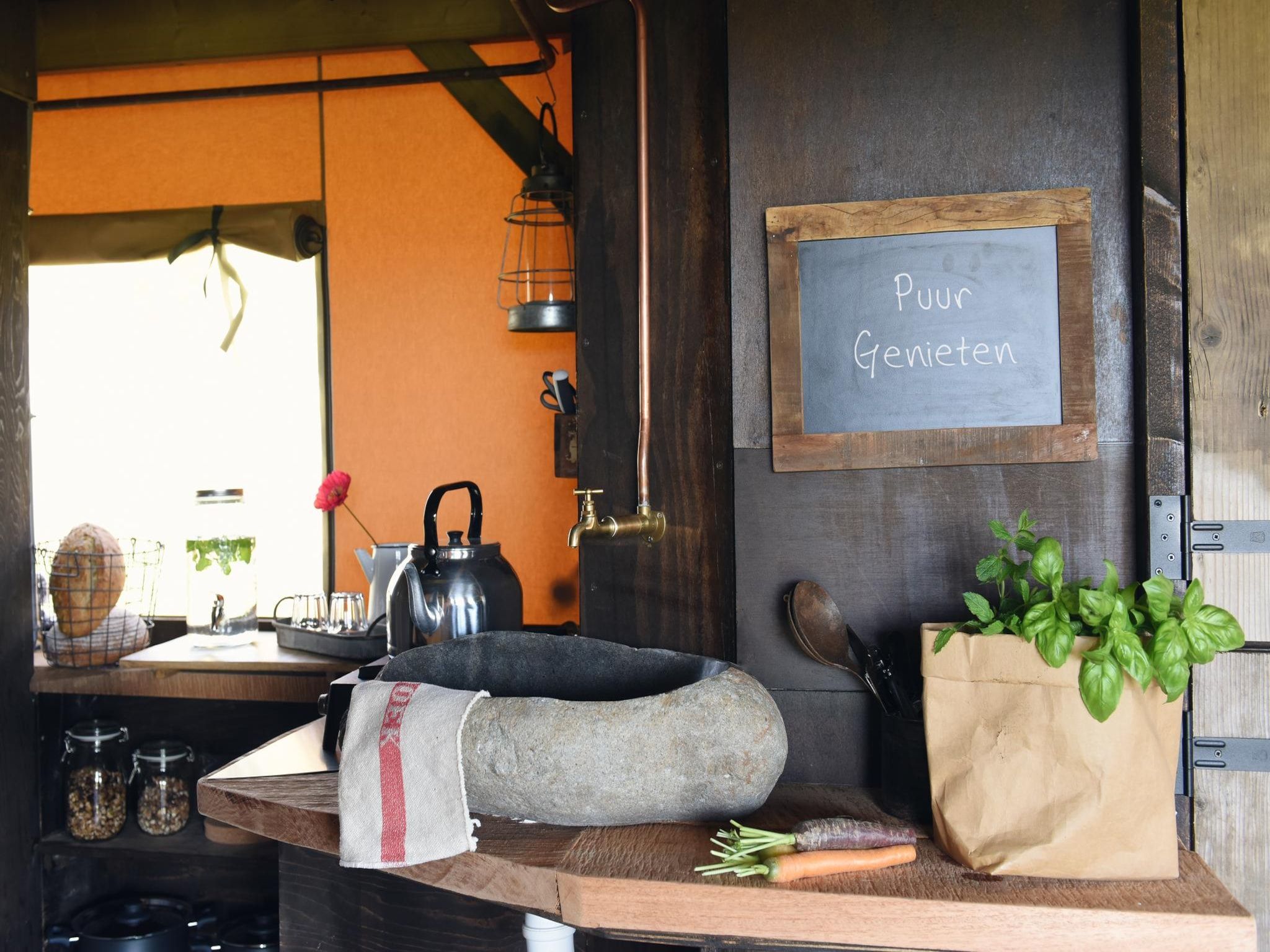 De keuken van Beach Lodge Groot - Duynpark in Callantsoog